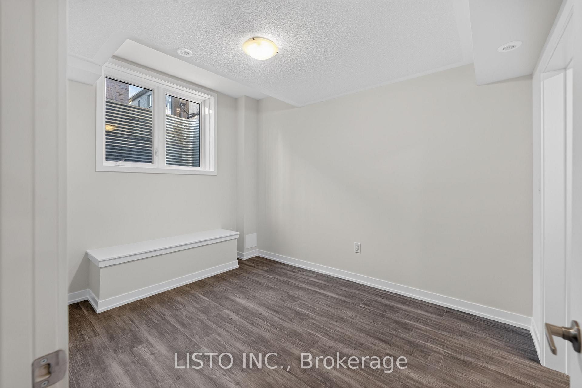 Photo 14 of Unit 106B, 106 Ziibi Way, Clarington, Newcastle — HOMEH