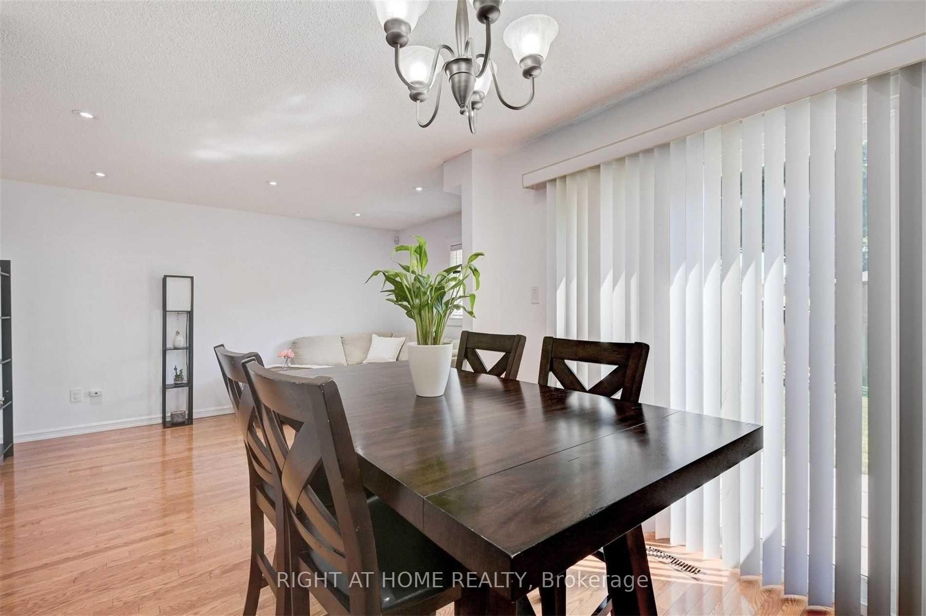 Photo 6 of 121 Radford Drive, Ajax, Central West — HOMEH