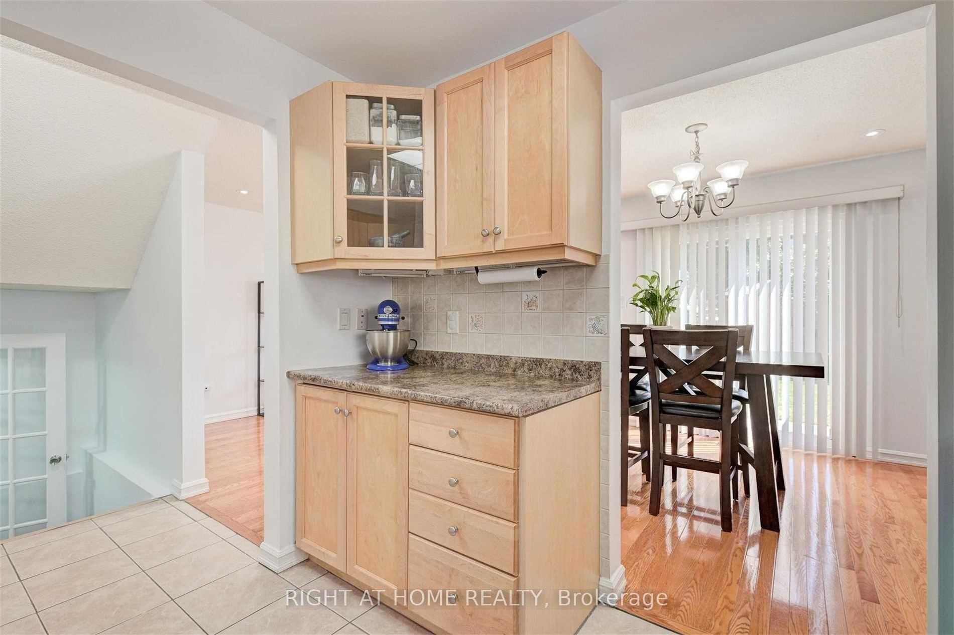 Photo 8 of 121 Radford Drive, Ajax, Central West — HOMEH