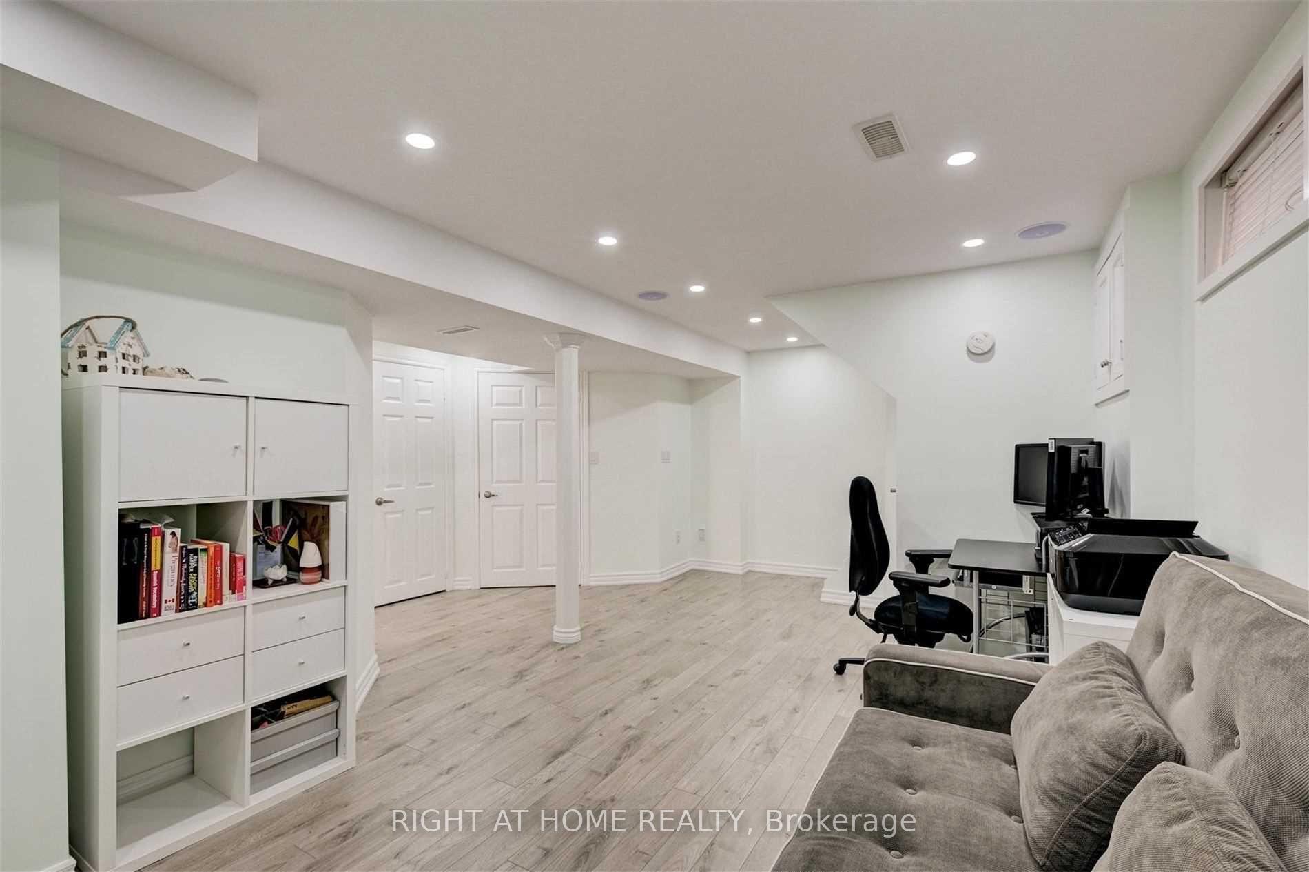 Photo 17 of 121 Radford Drive, Ajax, Central West — HOMEH