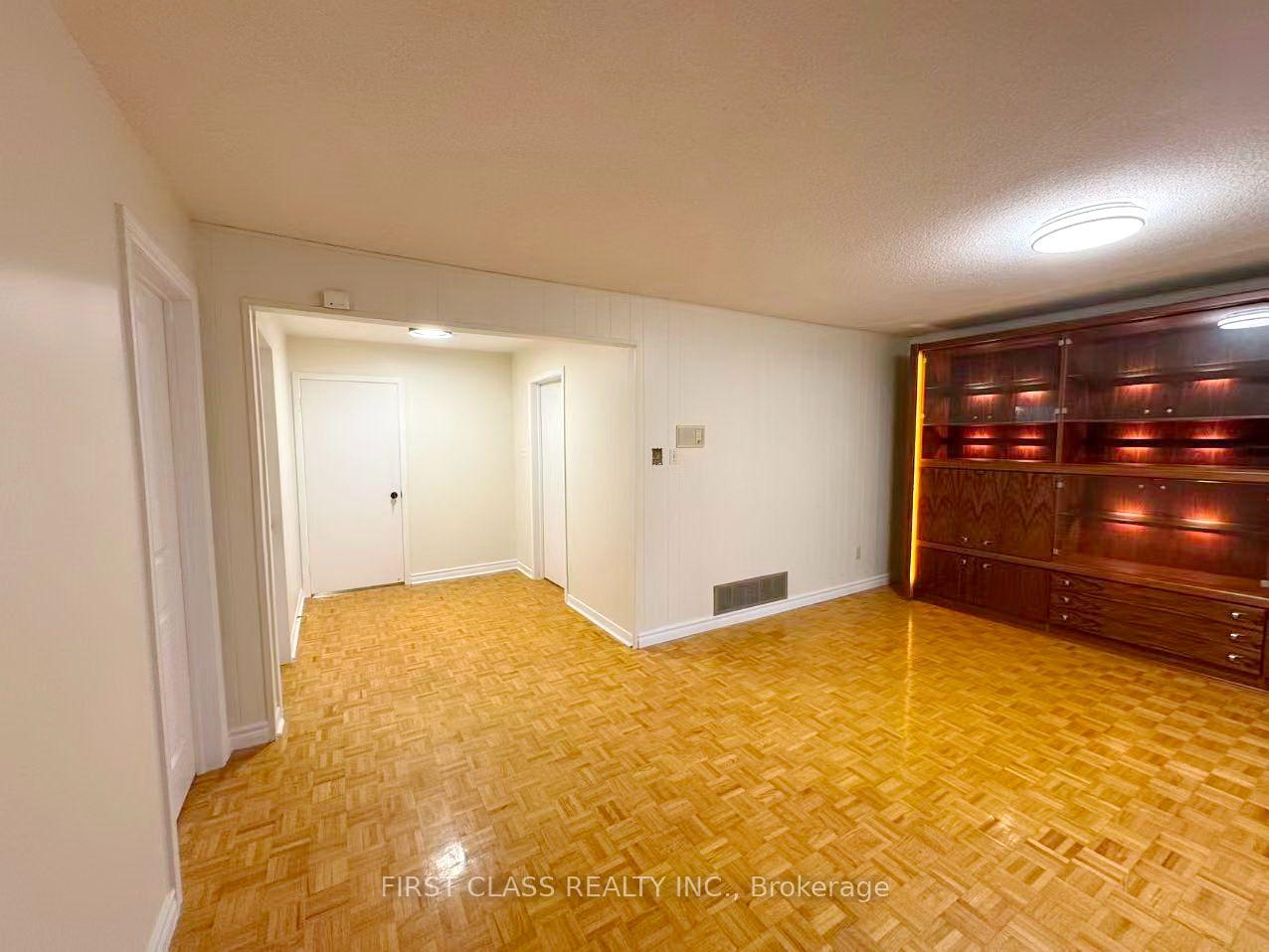 Photo 43 of Unit lower unit, 1353 Myron Drive, Mississauga, Lakeview — HOMEH