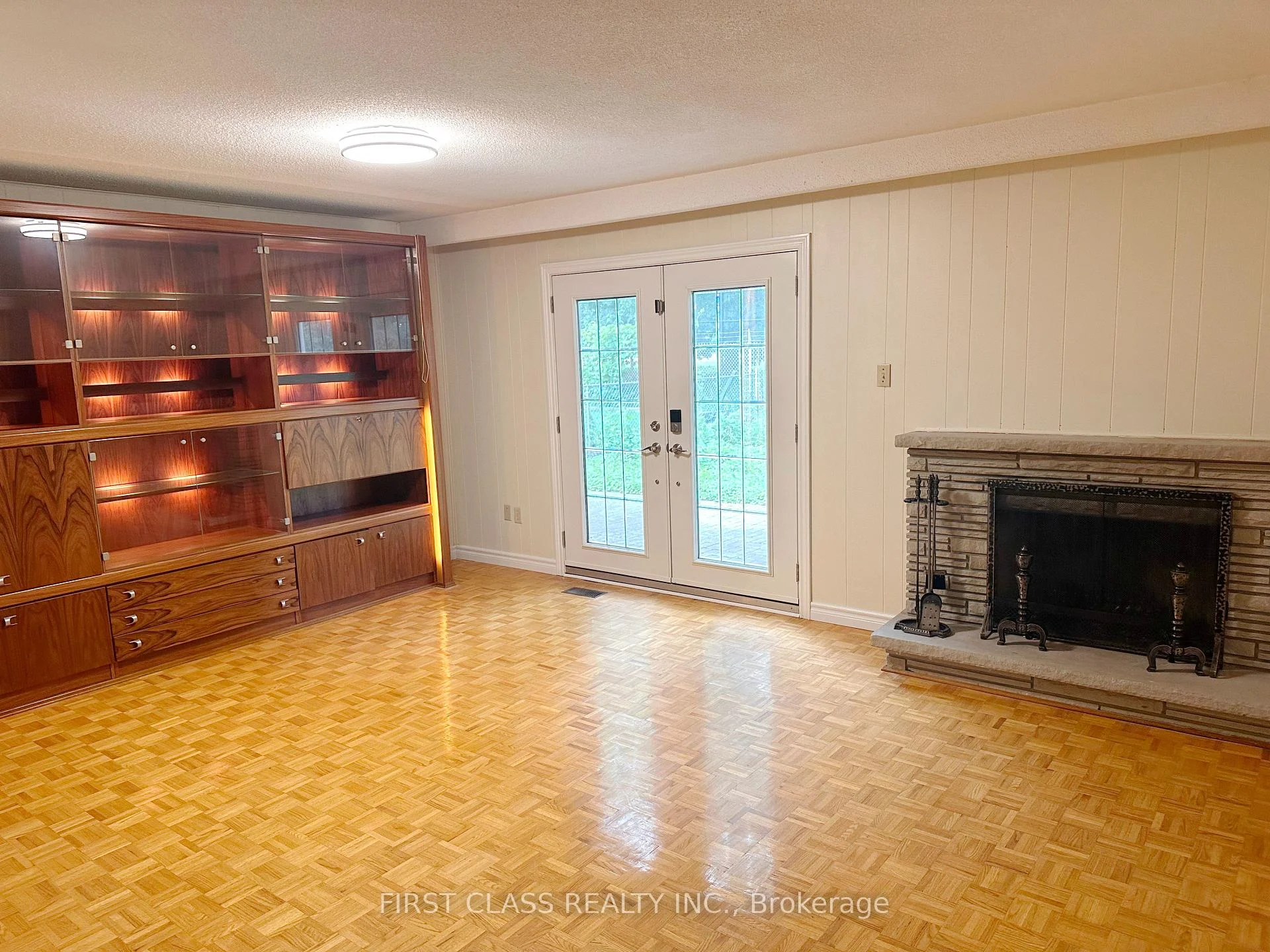 Photo 26 of Unit lower unit, 1353 Myron Drive, Mississauga, Lakeview — HOMEH