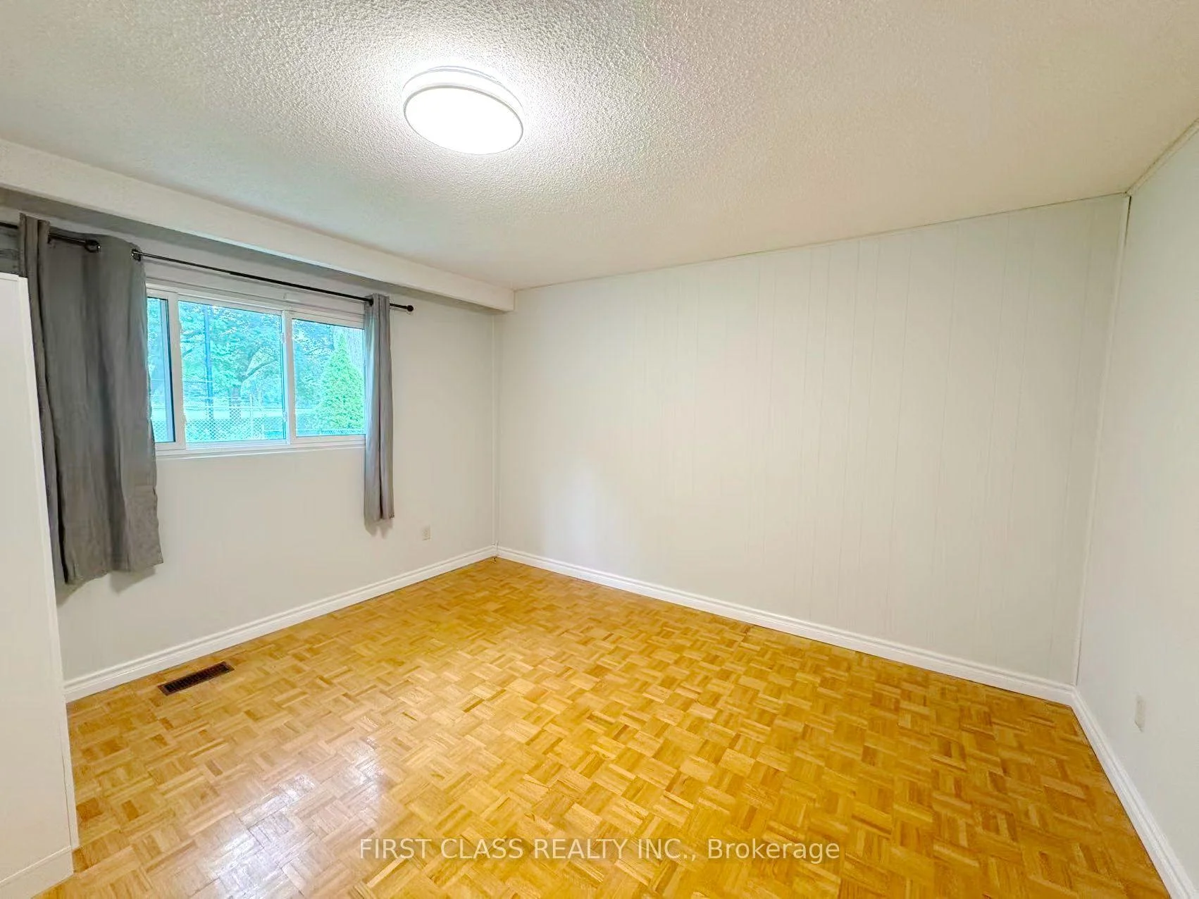 Photo 56 of Unit lower unit, 1353 Myron Drive, Mississauga, Lakeview — HOMEH