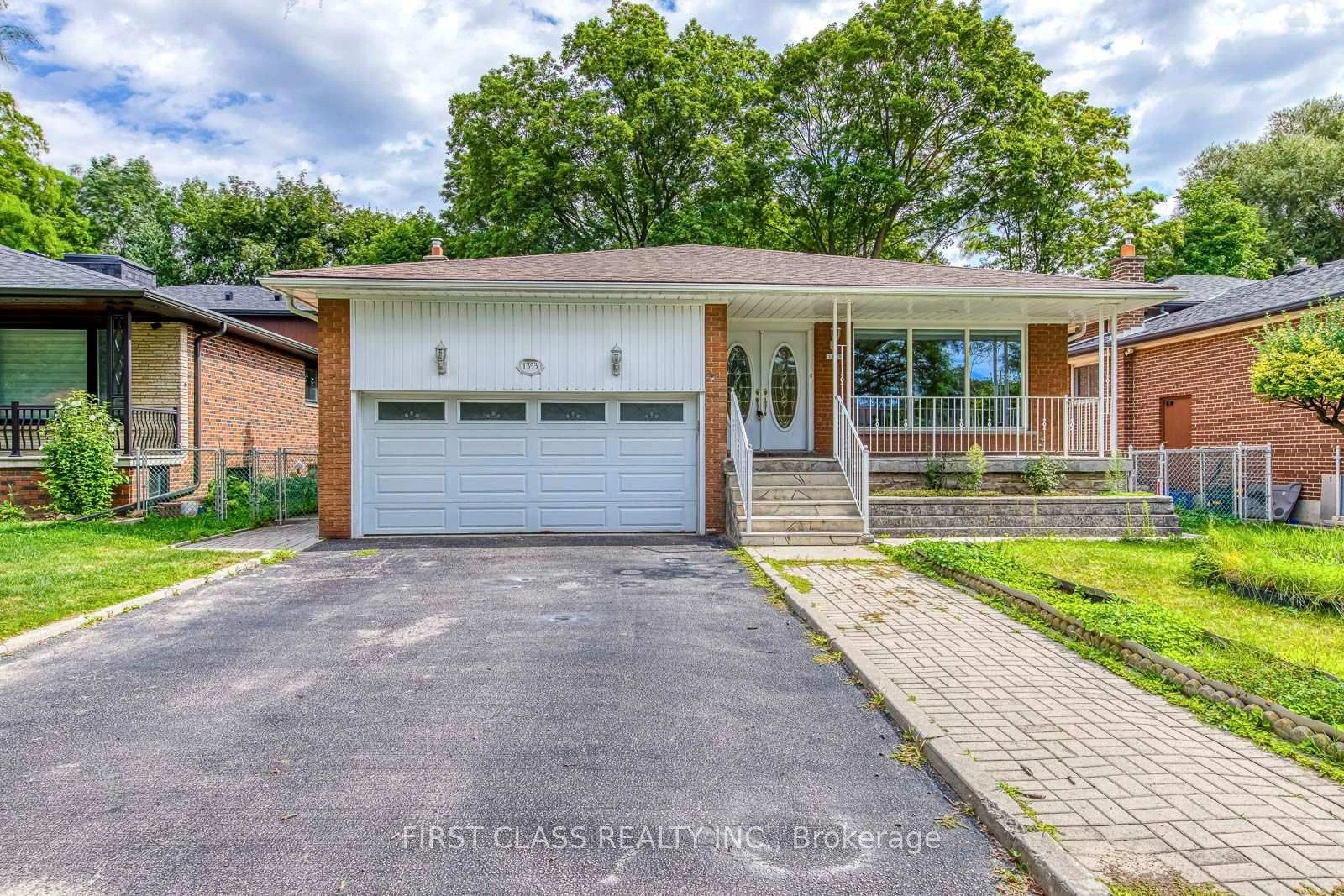 Photo 1 of Unit lower unit, 1353 Myron Drive, Mississauga, Lakeview — HOMEH