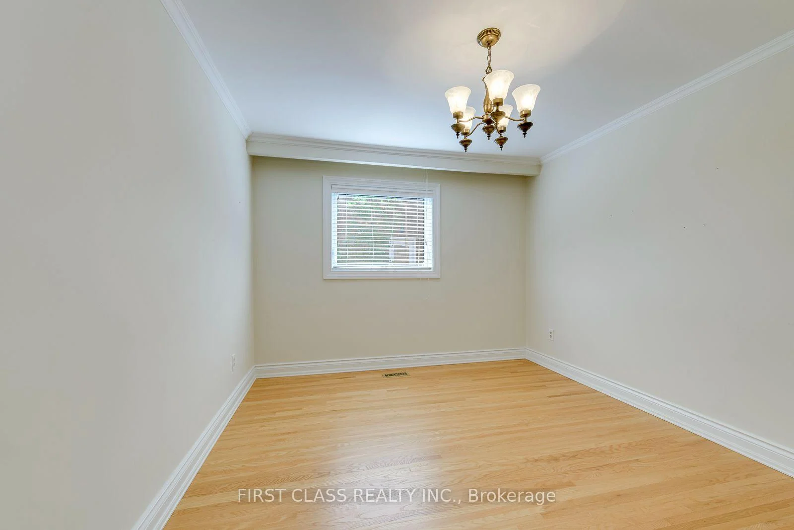 Photo 18 of Unit lower unit, 1353 Myron Drive, Mississauga, Lakeview — HOMEH