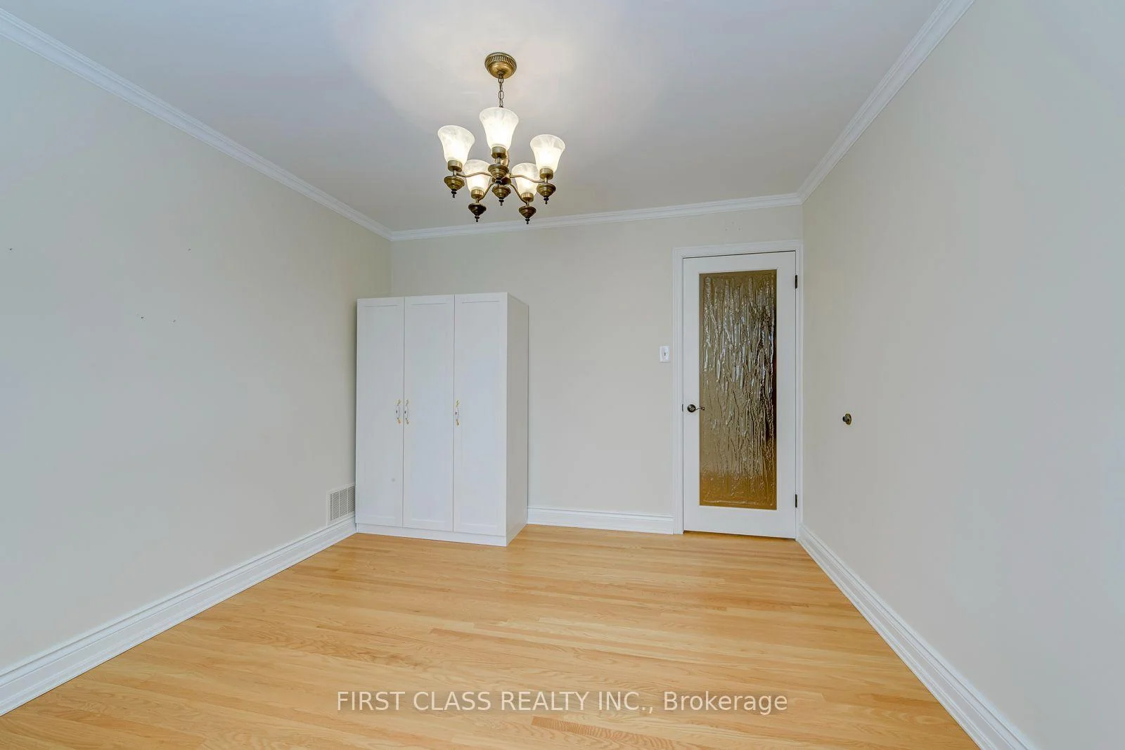 Photo 21 of Unit lower unit, 1353 Myron Drive, Mississauga, Lakeview — HOMEH
