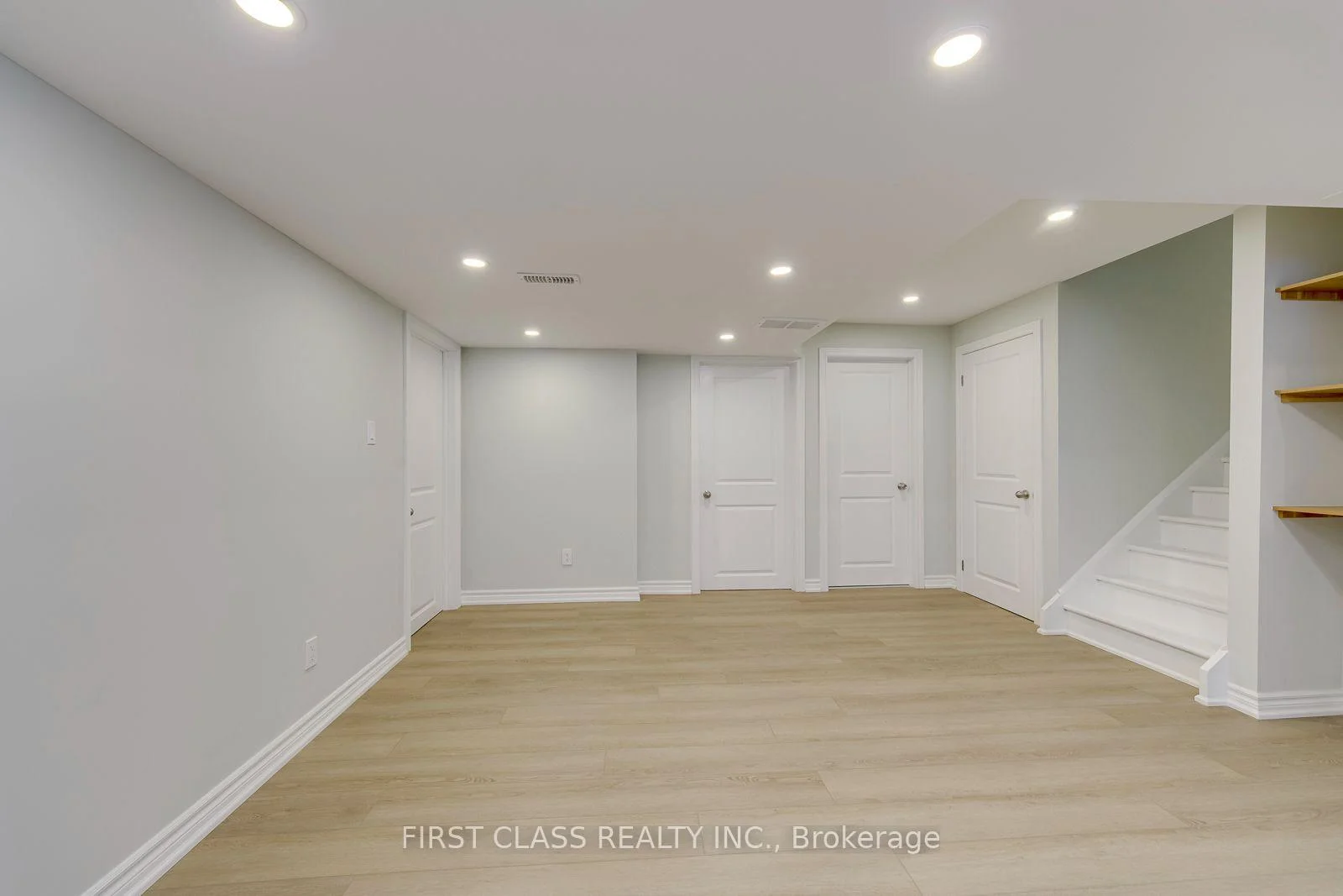 Photo 42 of Unit lower unit, 1353 Myron Drive, Mississauga, Lakeview — HOMEH