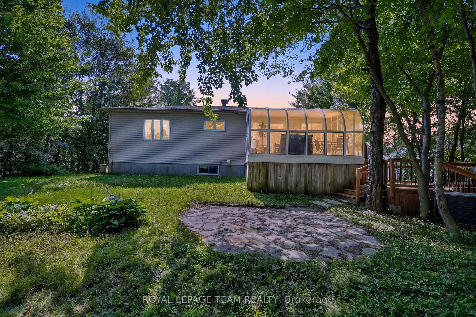 Photo 2 of 76 Manitou Street, The Nation, The Nation Municipality — HOMEH