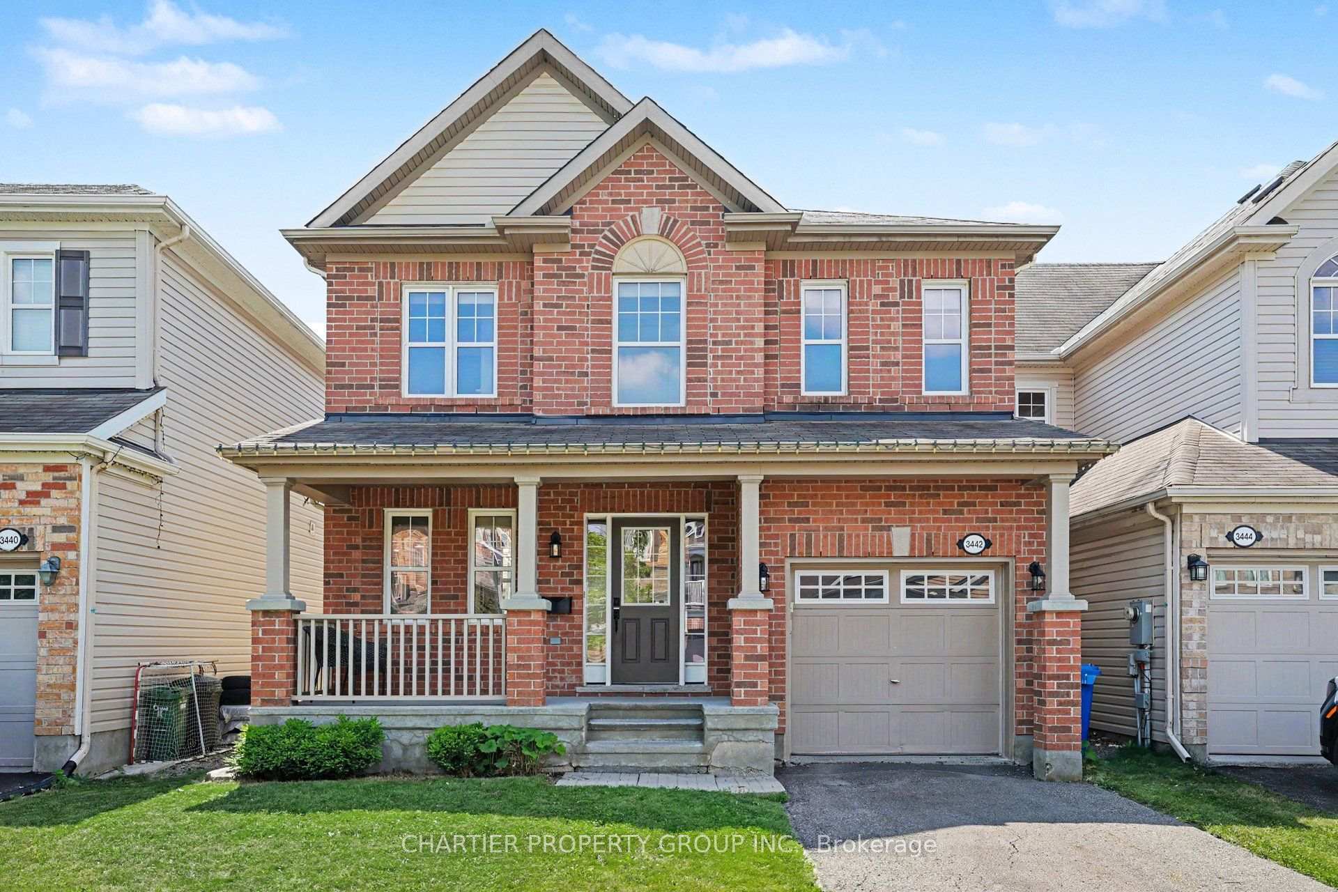 Photo 2 of 3442 River Run Avenue, Ottawa, Barrhaven - Half Moon Bay — HOMEH