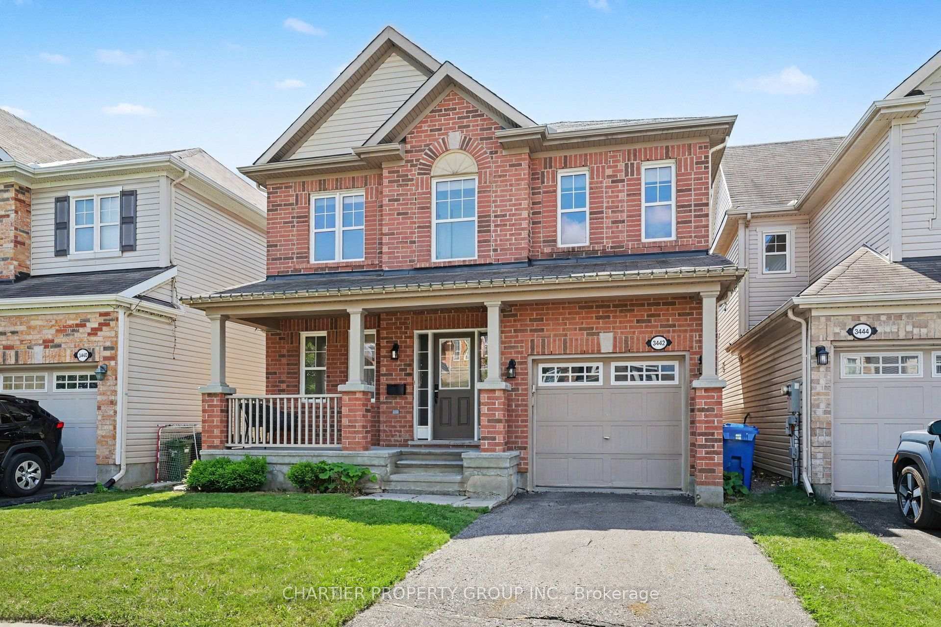Photo 3 of 3442 River Run Avenue, Ottawa, Barrhaven - Half Moon Bay — HOMEH