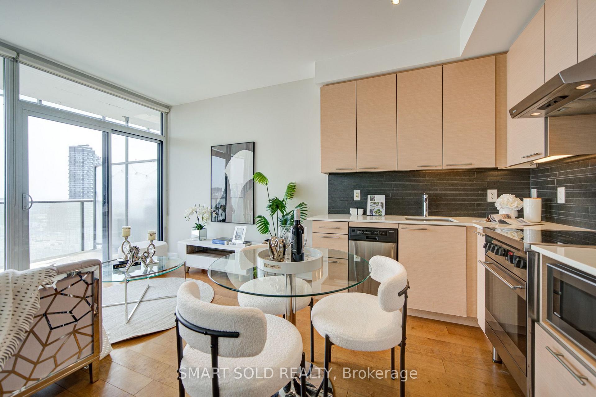 Photo 5 of Unit 2608, 1 Market Street, Toronto, Waterfront Communities — HOMEH