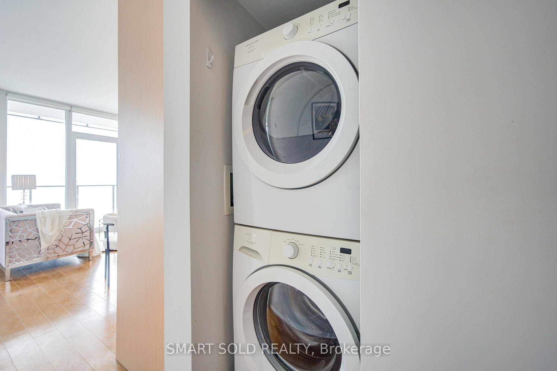 Photo 12 of Unit 2608, 1 Market Street, Toronto, Waterfront Communities — HOMEH
