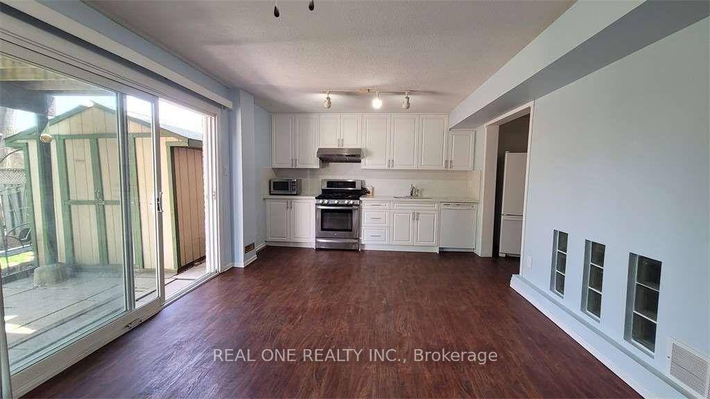 Photo 5 of Unit #lower, 4181 Trapper Crescent, Mississauga, Erin Mills — HOMEH