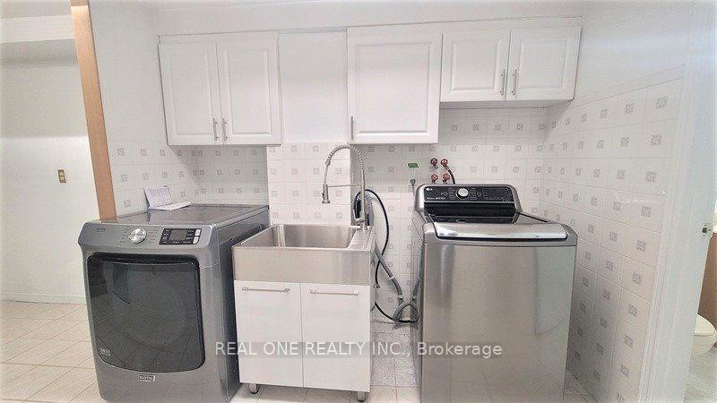 Photo 9 of Unit #lower, 4181 Trapper Crescent, Mississauga, Erin Mills — HOMEH