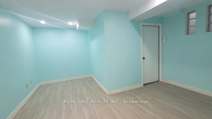 Photo 10 of Unit #lower, 4181 Trapper Crescent, Mississauga, Erin Mills — HOMEH