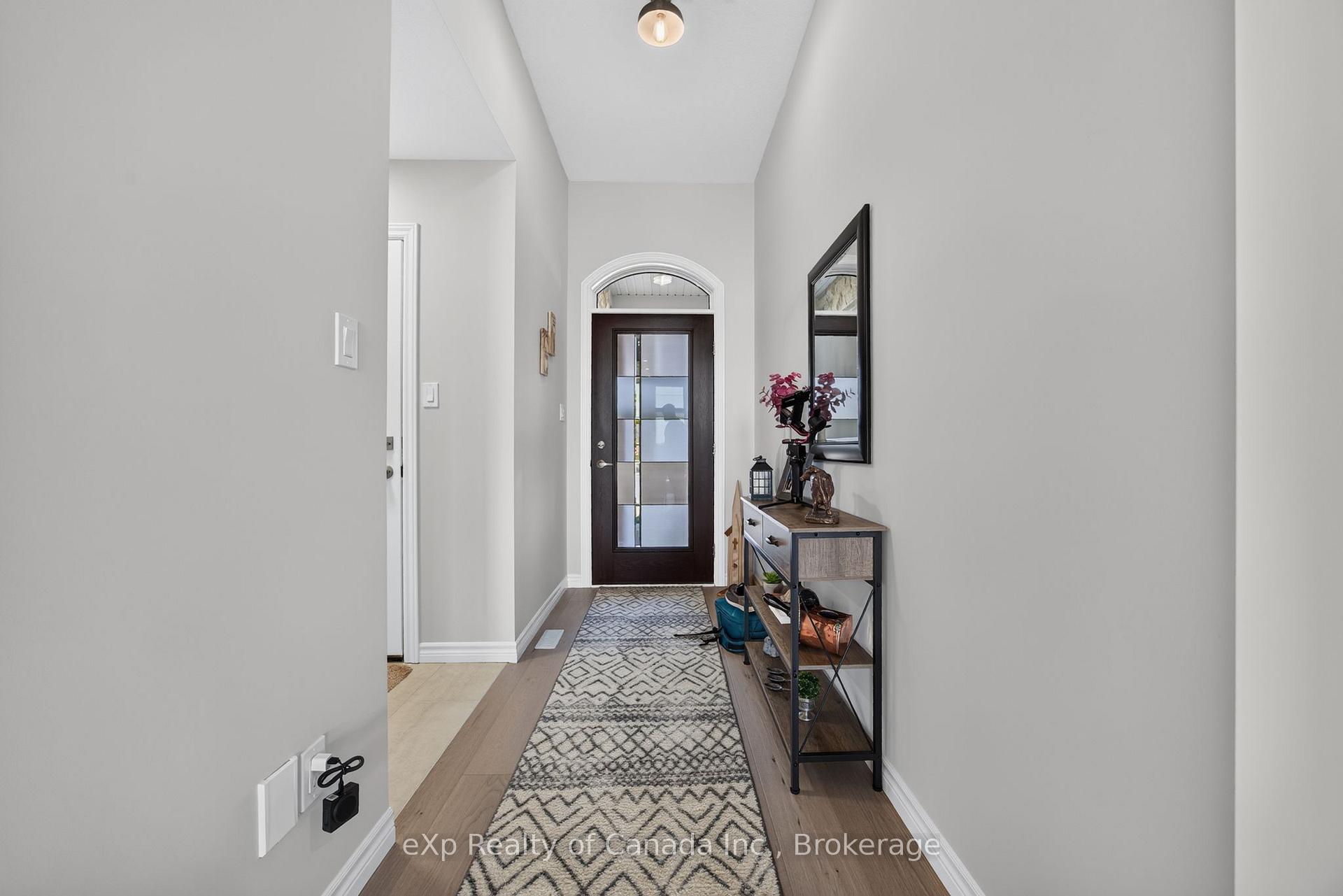 Photo 5 of 21 Evylean Court, St. Thomas — HOMEH