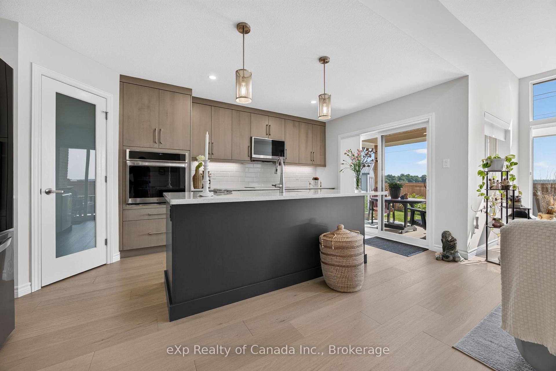 Photo 8 of 21 Evylean Court, St. Thomas — HOMEH