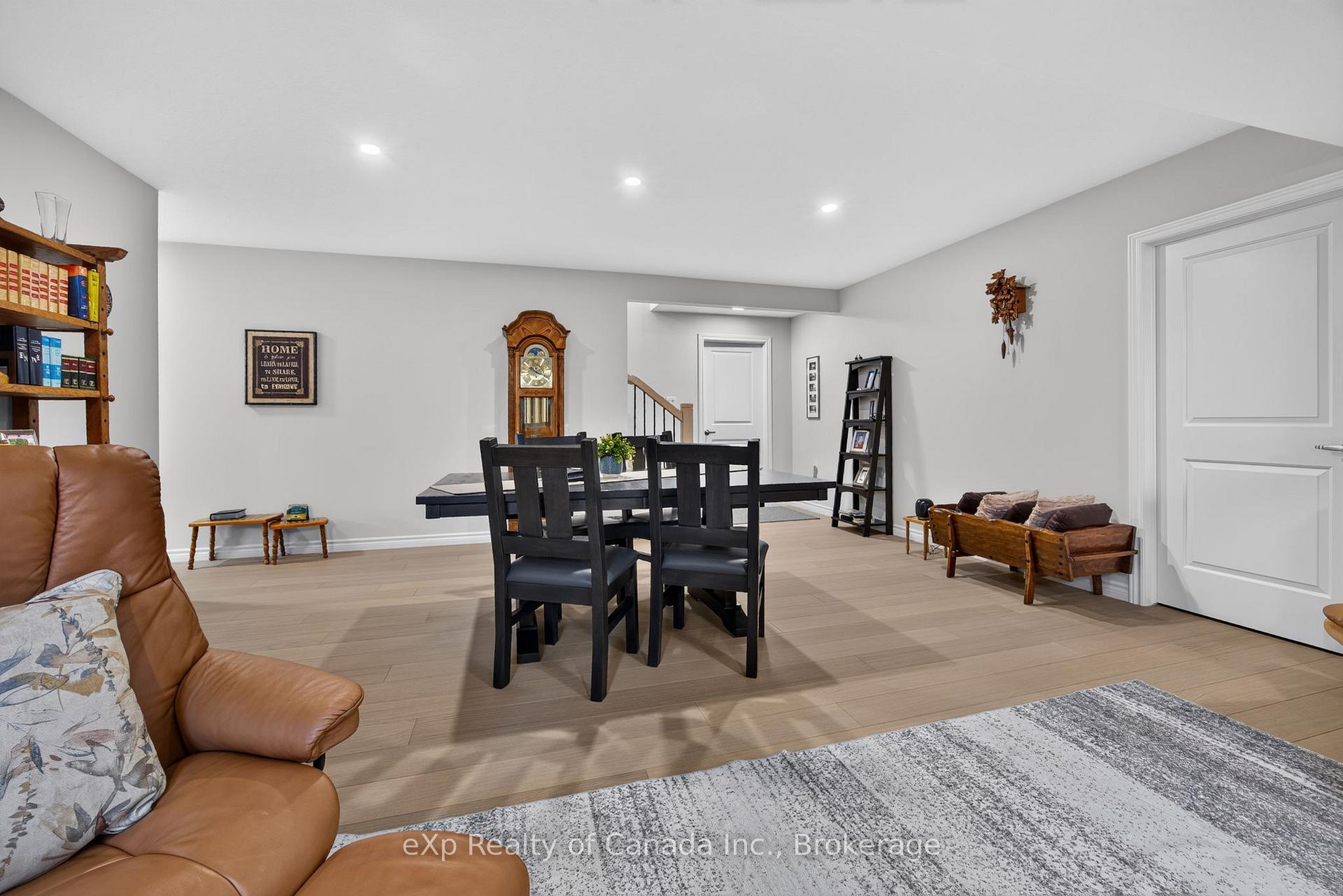 Photo 23 of 21 Evylean Court, St. Thomas — HOMEH
