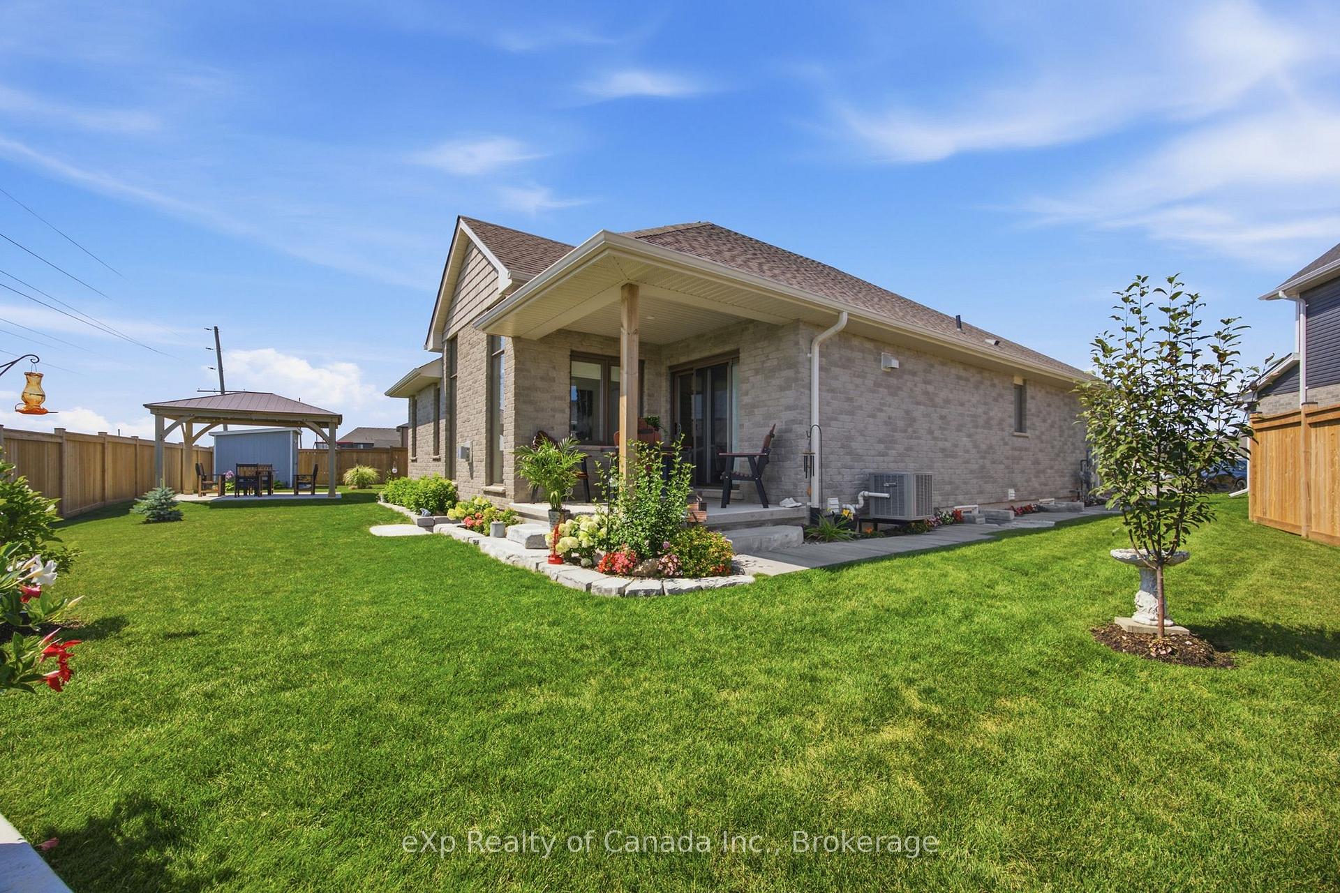 Photo 36 of 21 Evylean Court, St. Thomas — HOMEH