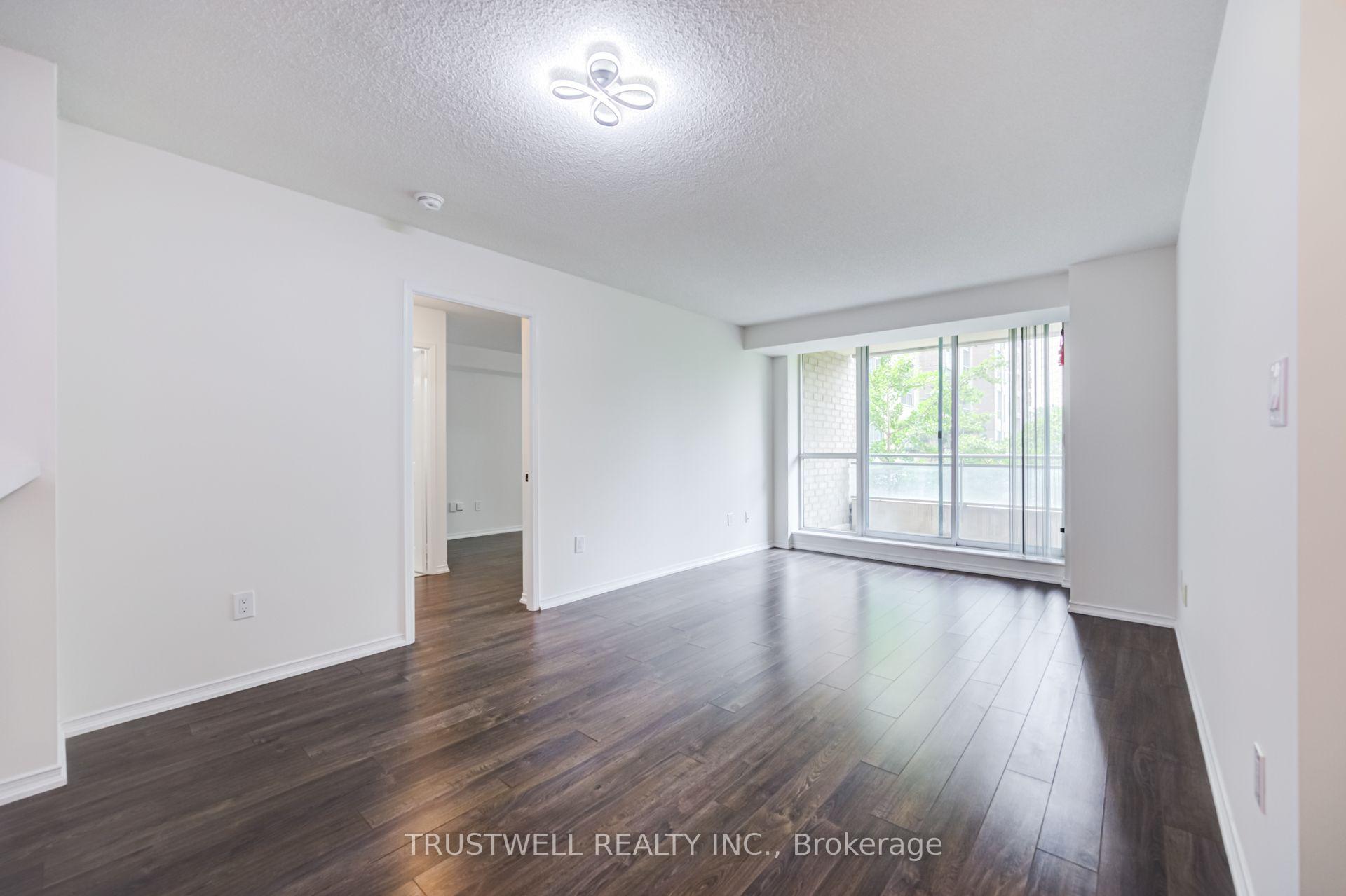 Photo 12 of Unit 401, 39 Pemberton Avenue, North York, Newtonbrook East — HOMEH