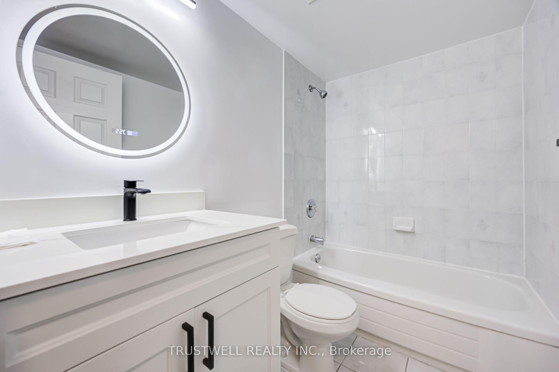 Photo 21 of Unit 401, 39 Pemberton Avenue, North York, Newtonbrook East — HOMEH