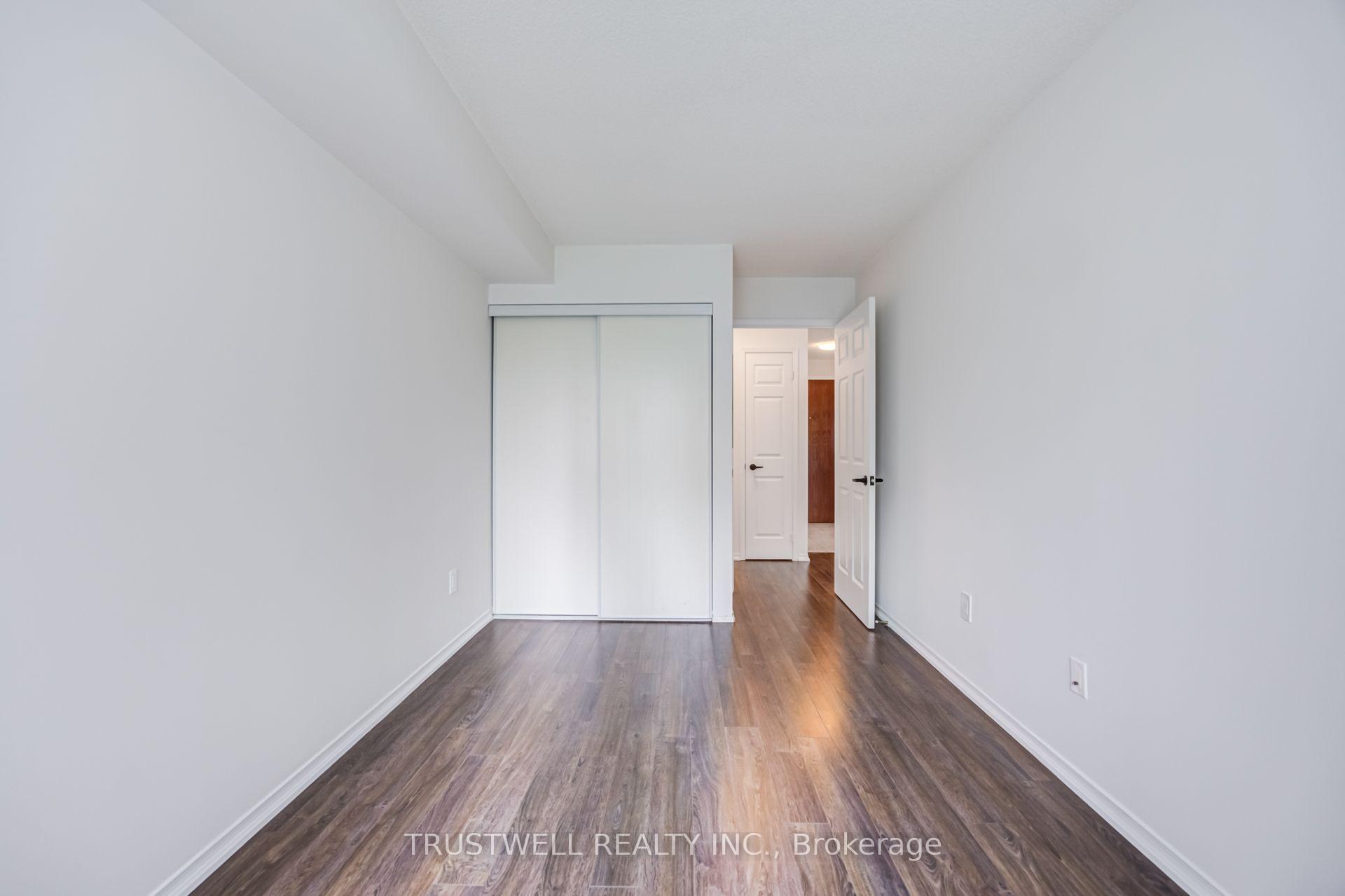 Photo 22 of Unit 401, 39 Pemberton Avenue, North York, Newtonbrook East — HOMEH