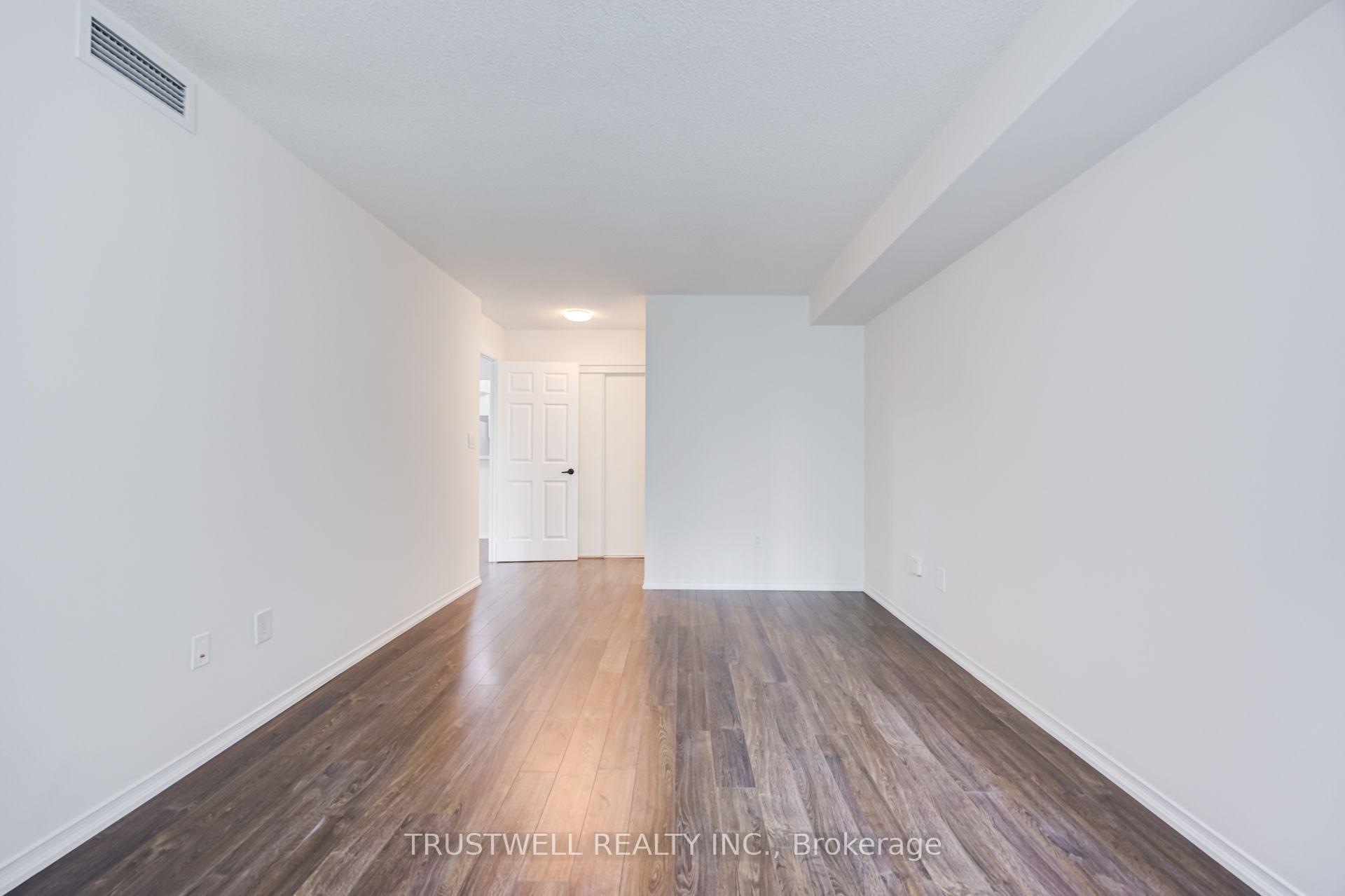 Photo 29 of Unit 401, 39 Pemberton Avenue, North York, Newtonbrook East — HOMEH