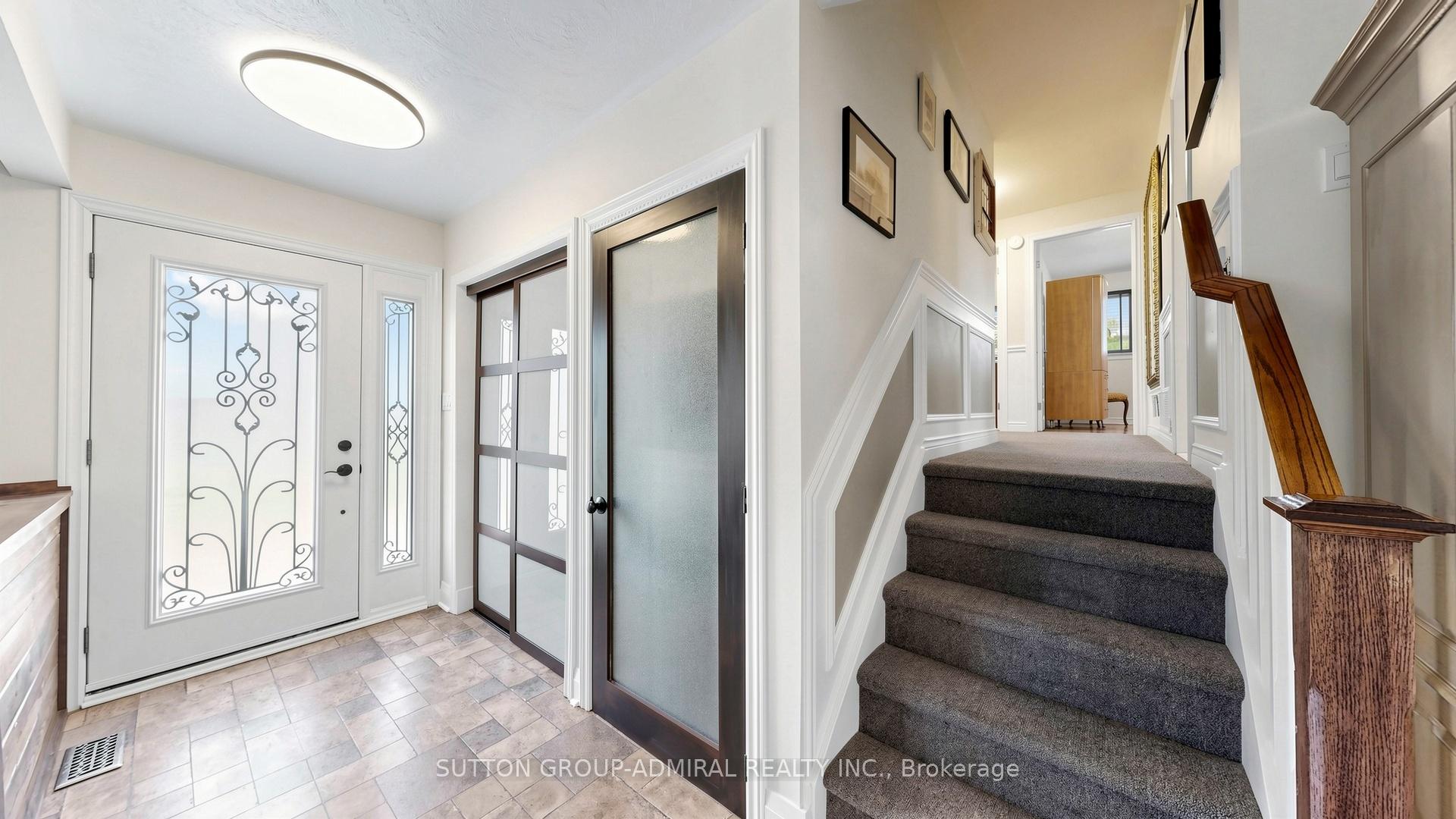 Photo 19 of 218 Bay Thorn Drive, Markham, Royal Orchard — HOMEH