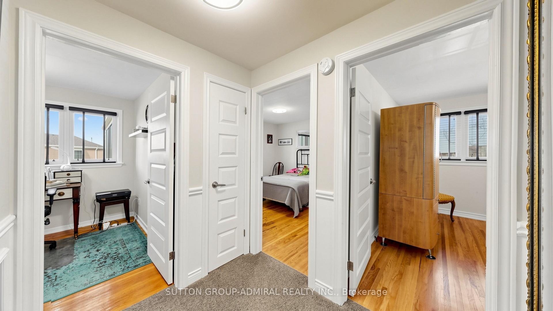 Photo 22 of 218 Bay Thorn Drive, Markham, Royal Orchard — HOMEH