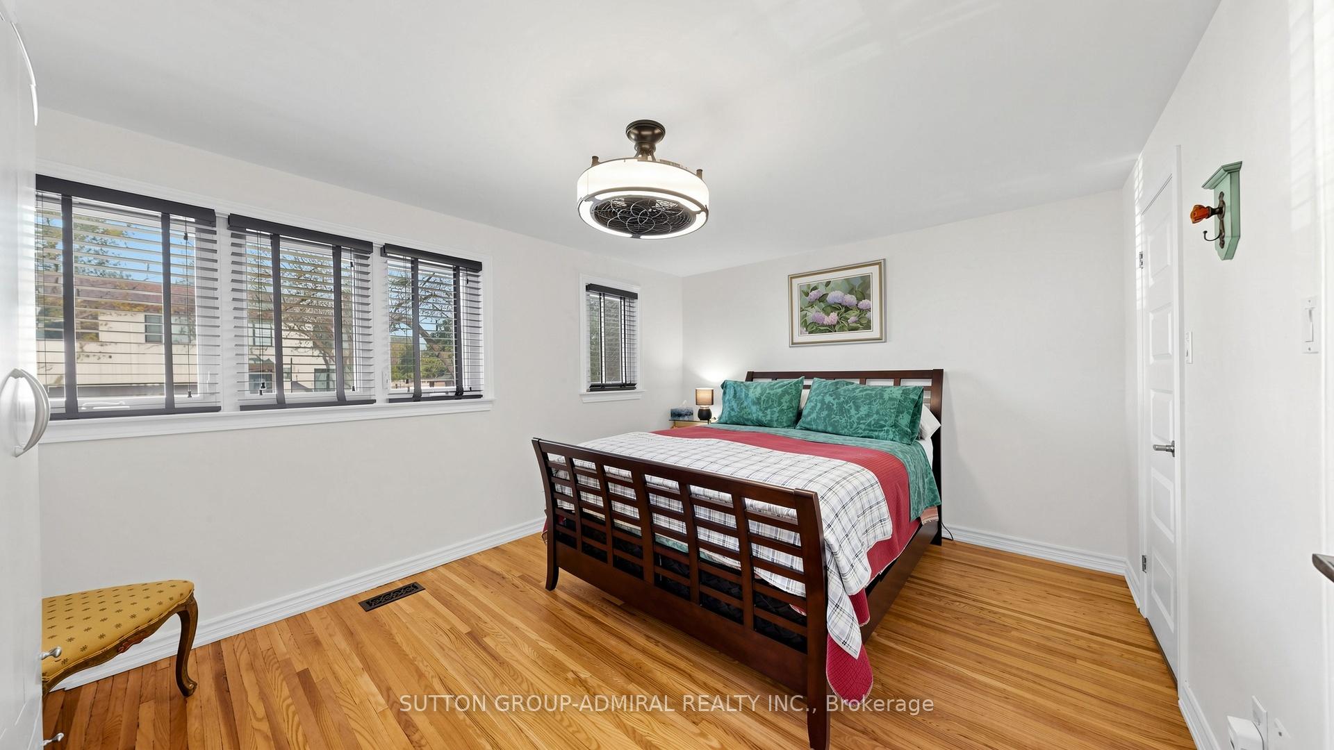 Photo 24 of 218 Bay Thorn Drive, Markham, Royal Orchard — HOMEH