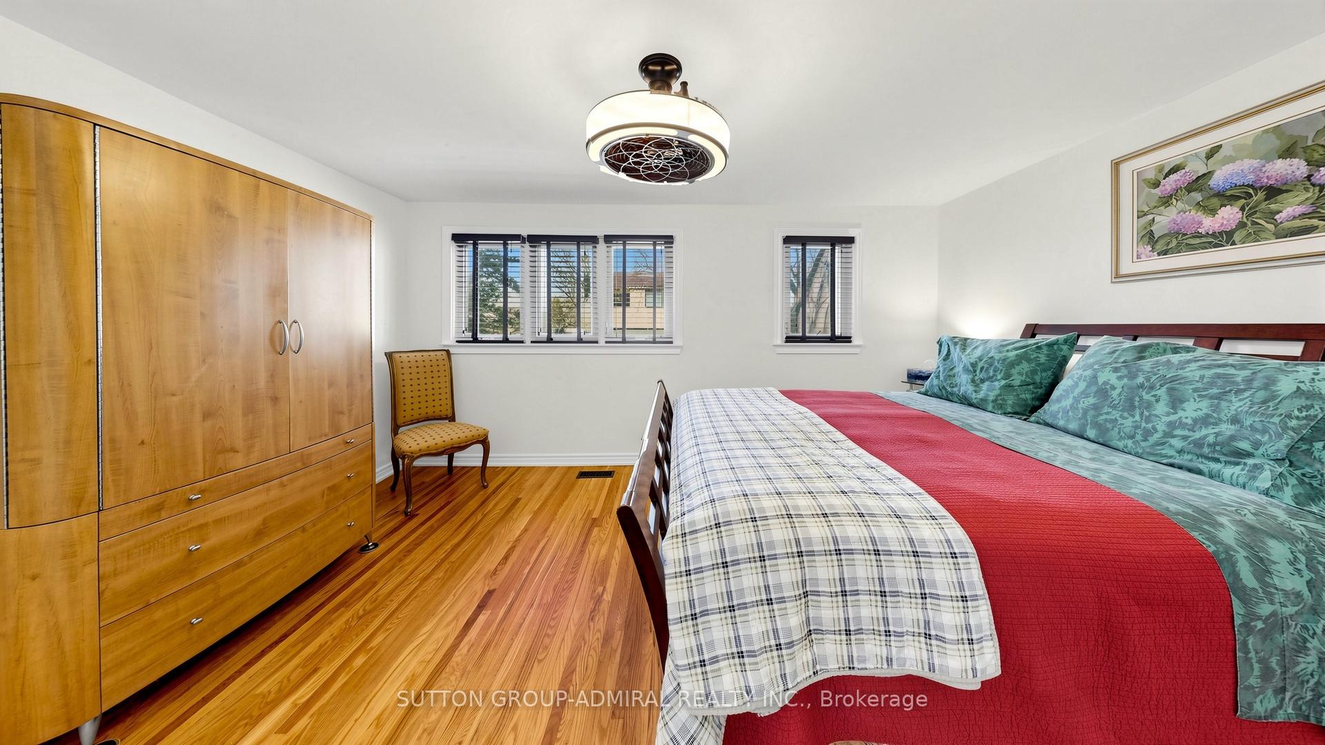 Photo 26 of 218 Bay Thorn Drive, Markham, Royal Orchard — HOMEH