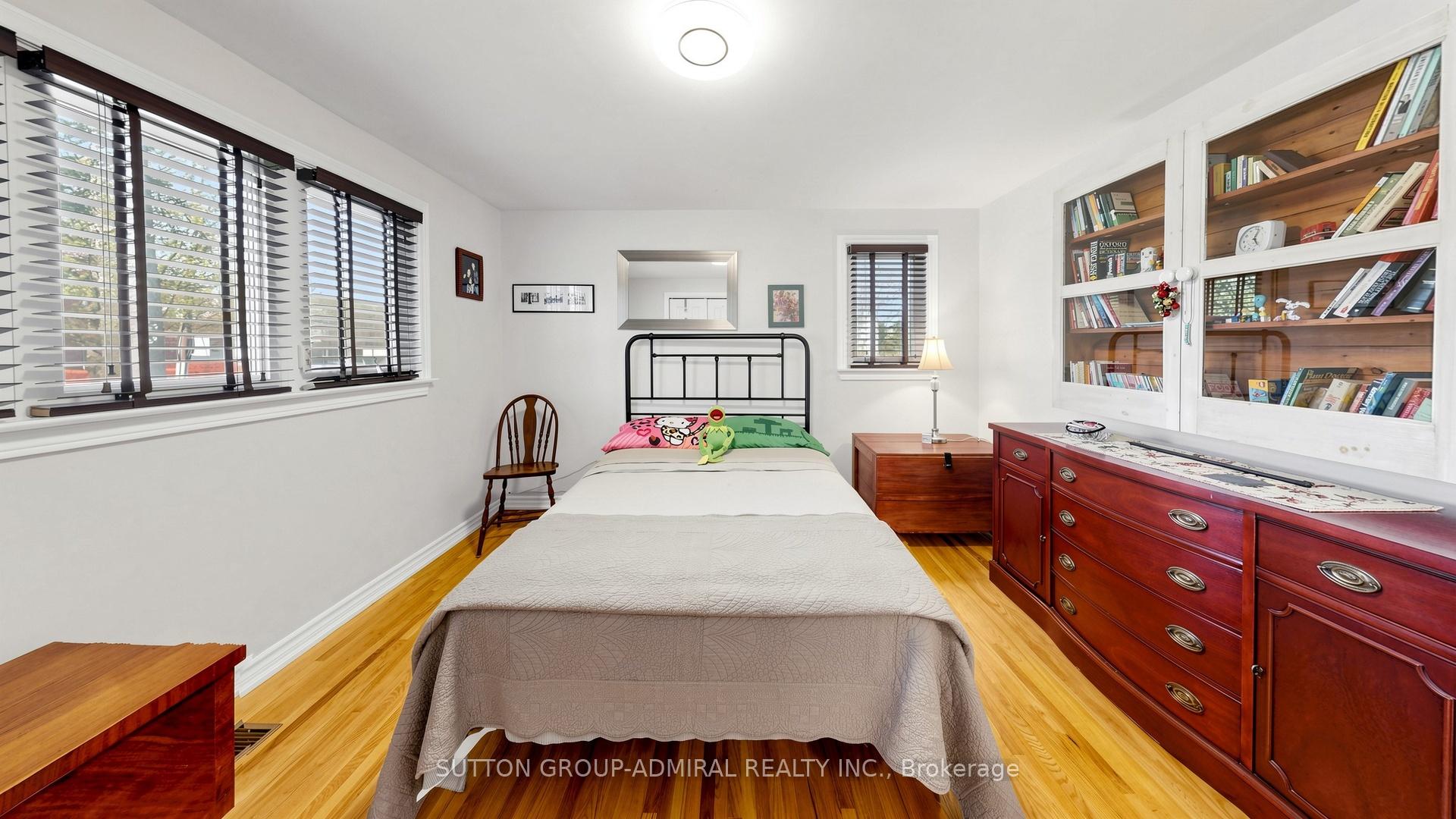 Photo 29 of 218 Bay Thorn Drive, Markham, Royal Orchard — HOMEH
