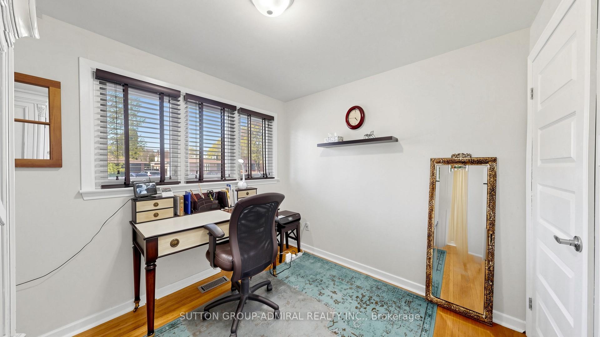 Photo 32 of 218 Bay Thorn Drive, Markham, Royal Orchard — HOMEH