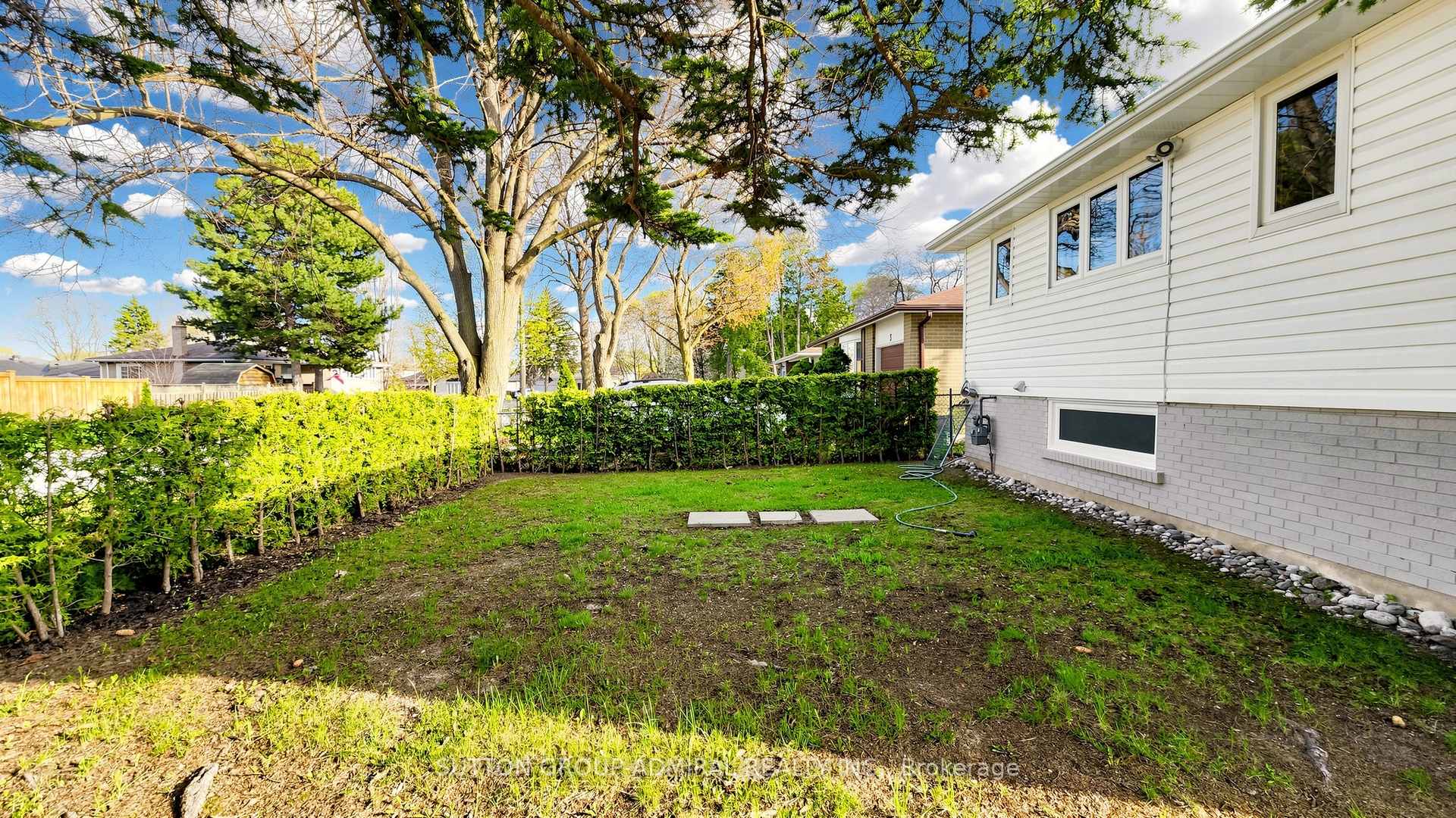 Photo 43 of 218 Bay Thorn Drive, Markham, Royal Orchard — HOMEH
