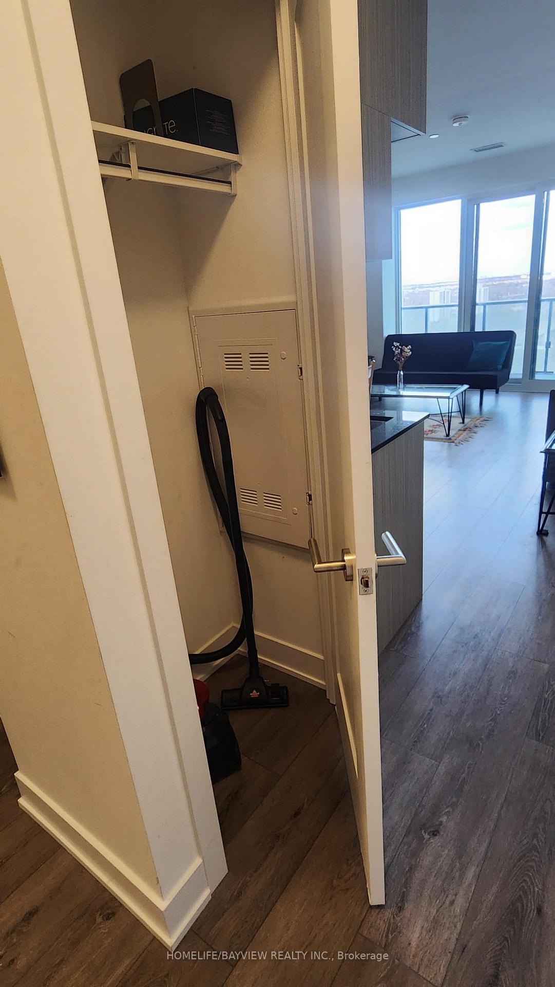 Photo 4 of Unit 2704, 575 Bloor Street E, Toronto, North St. James Town — HOMEH