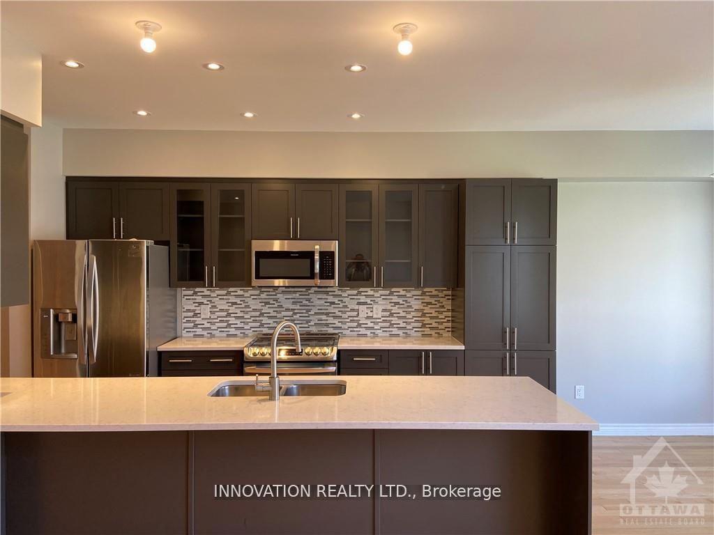Photo 13 of 718 Guardian Grove, Ottawa, Riverside South/Gloucester Glen — HOMEH