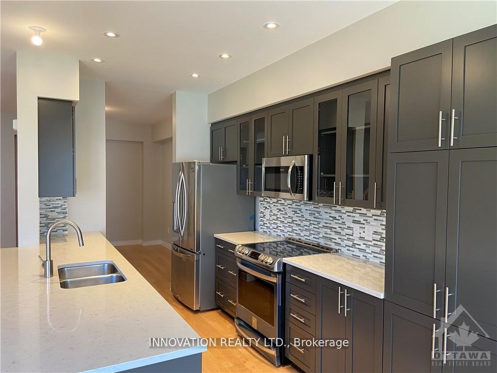Photo 15 of 718 Guardian Grove, Ottawa, Riverside South/Gloucester Glen — HOMEH