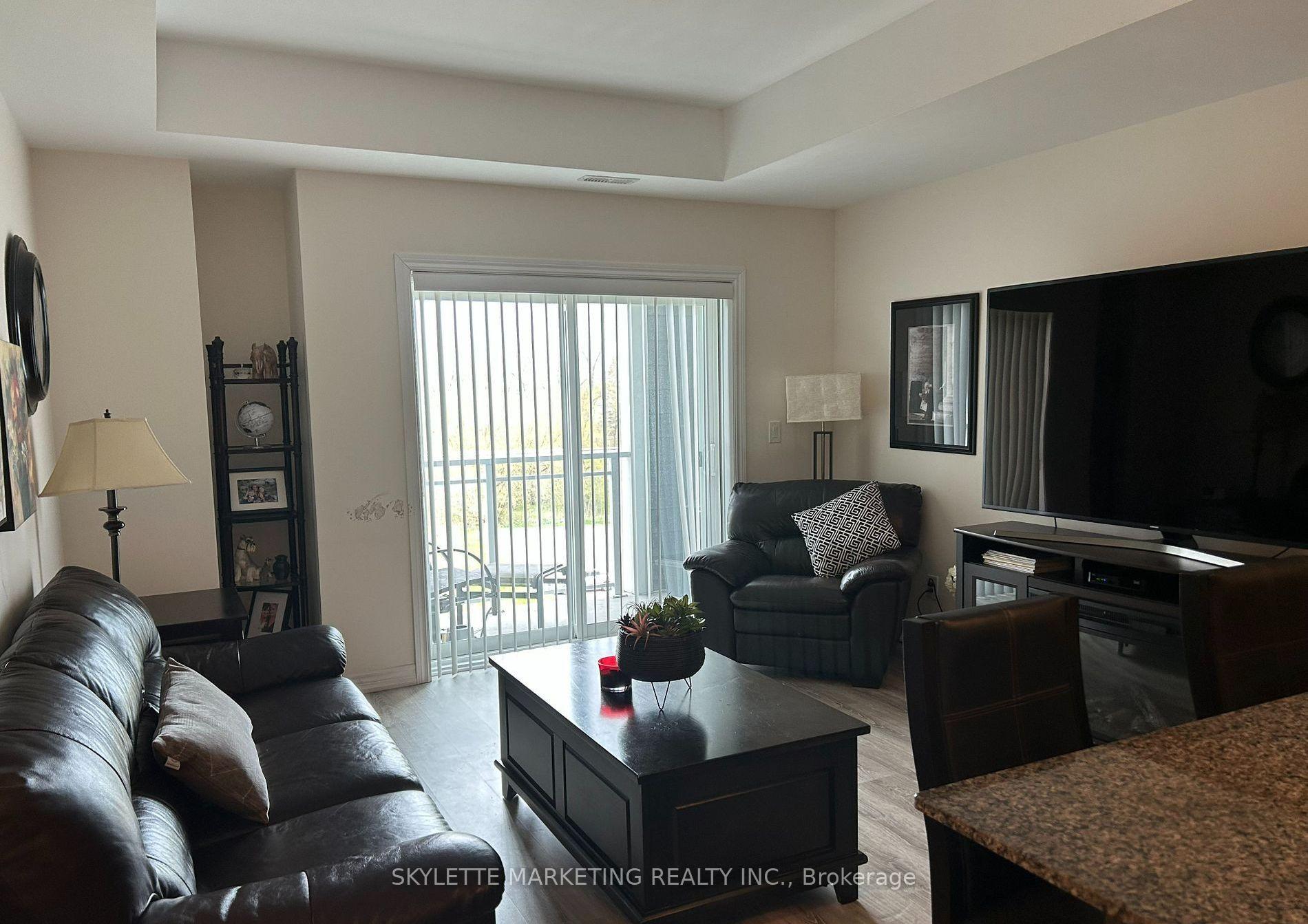 Photo 5 of Unit 413, 680 Gordon Street, Whitby, Port Whitby — HOMEH