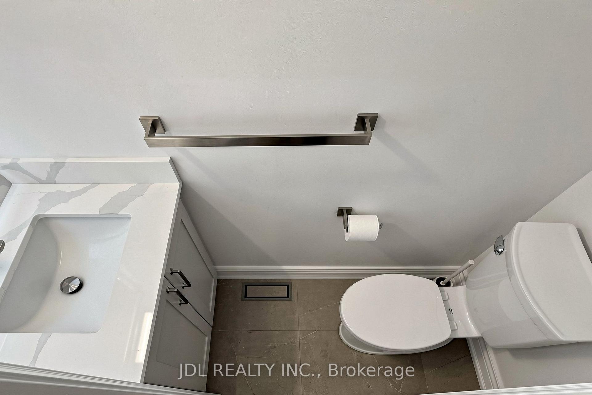 Photo 15 of 129 Appleby Crescent, Markham, Milliken Mills West — HOMEH