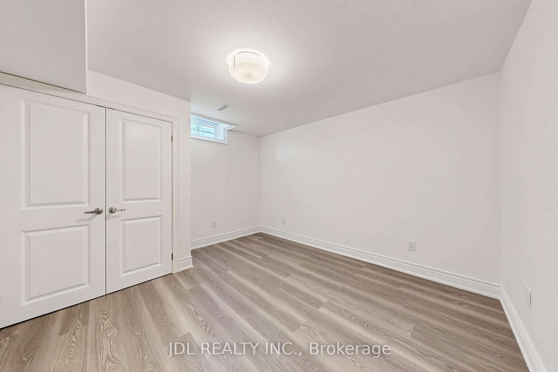 Photo 34 of 129 Appleby Crescent, Markham, Milliken Mills West — HOMEH