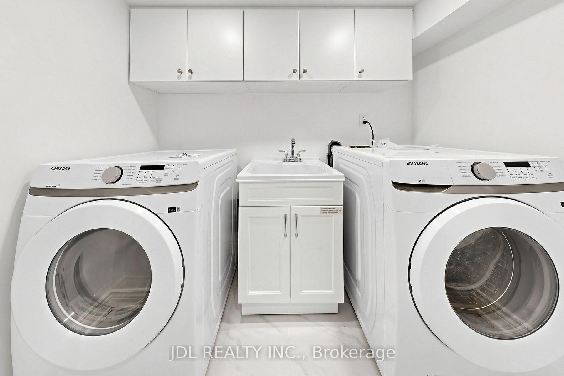 Photo 36 of 129 Appleby Crescent, Markham, Milliken Mills West — HOMEH