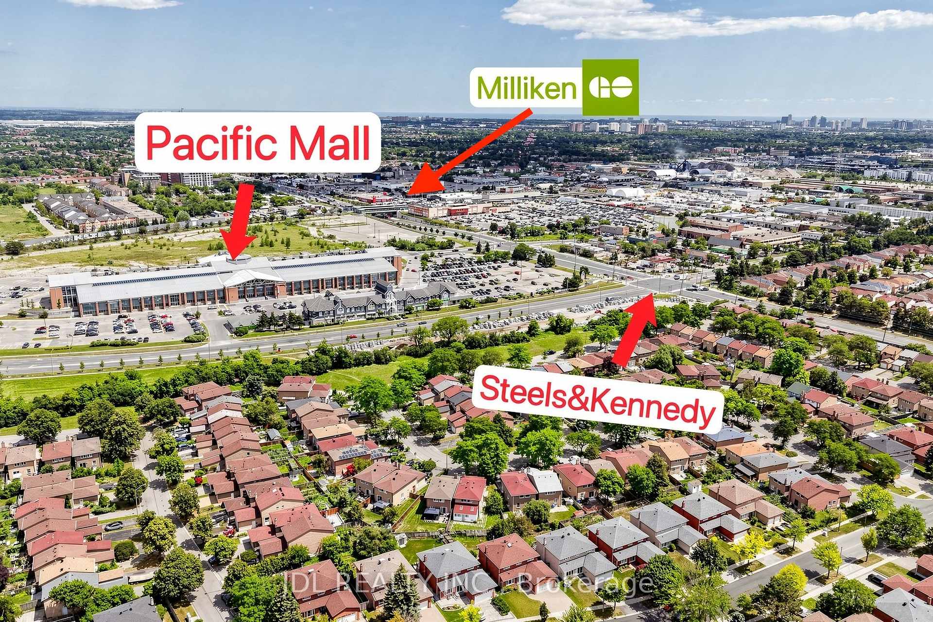Photo 42 of 129 Appleby Crescent, Markham, Milliken Mills West — HOMEH