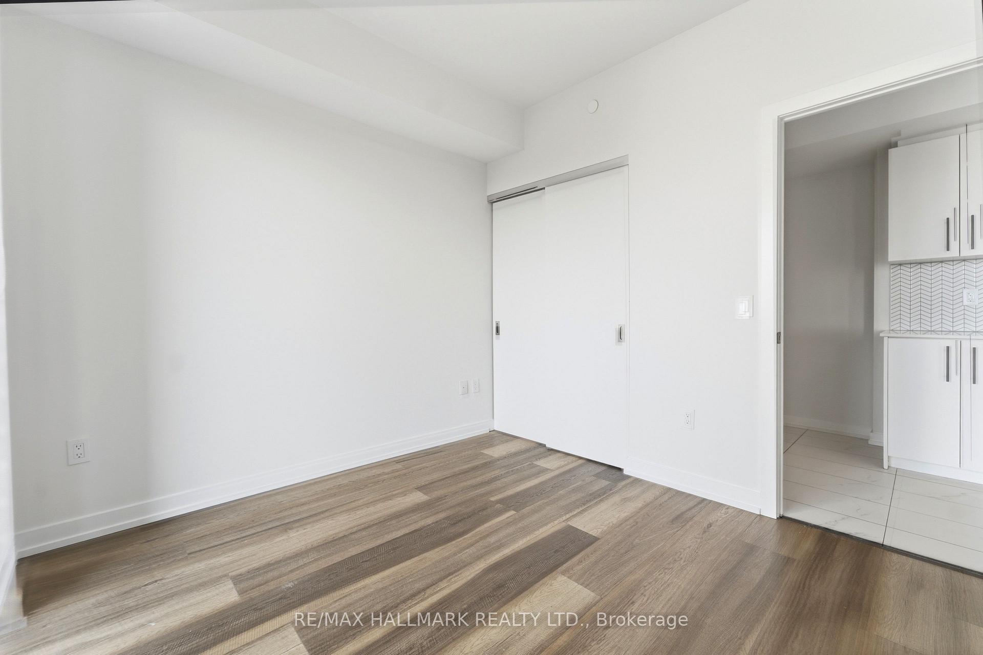 Photo 19 of Unit 1406, 5 Wellington Street S, Kitchener, KW Hospital — HOMEH