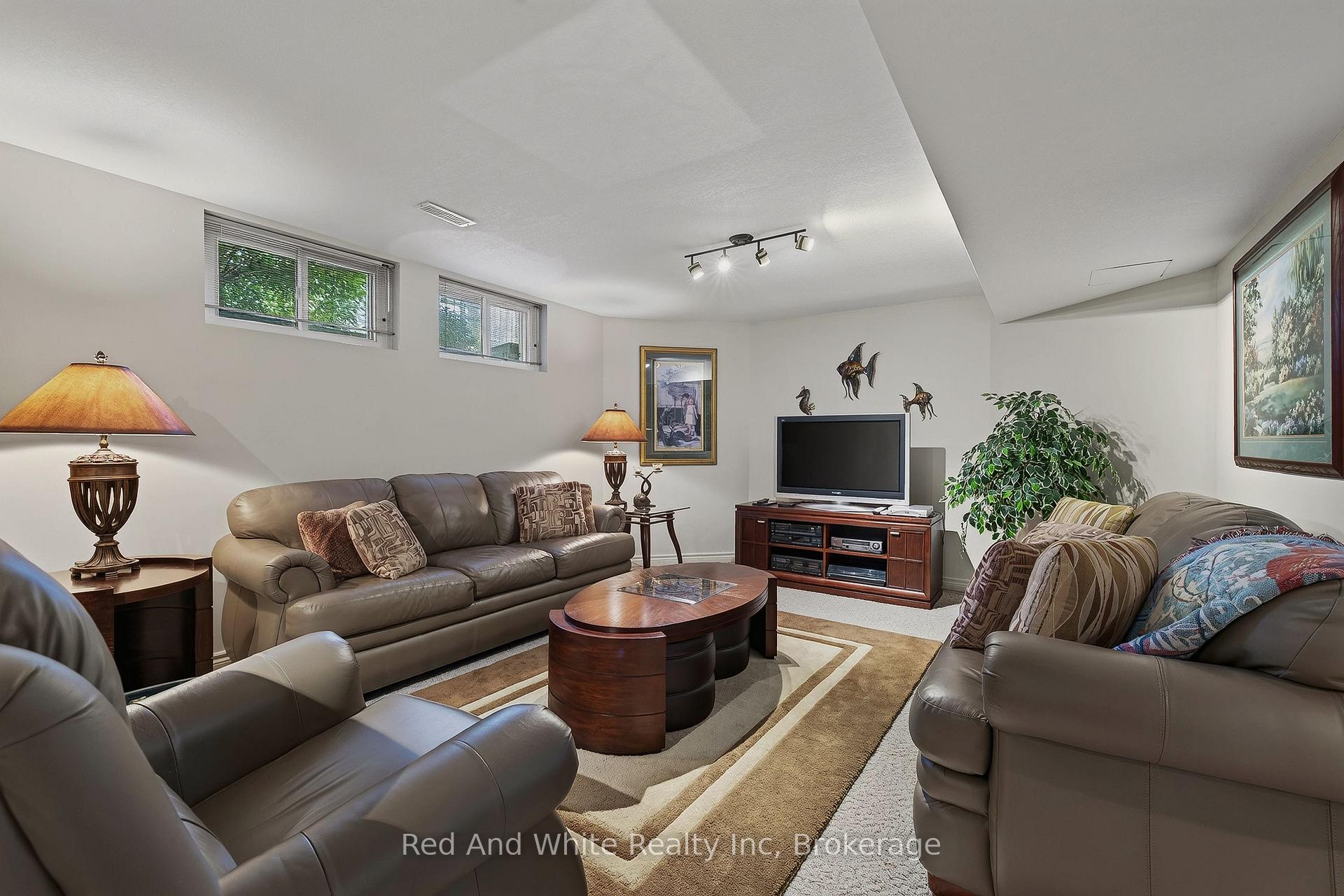 Photo 36 of 328 Golf Course Road, Woolwich — HOMEH