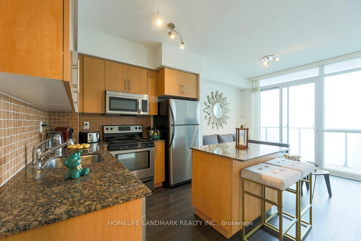 Photo 10 of Unit 4003, 55 bremner Boulevard, Toronto, Waterfront Communities — HOMEH