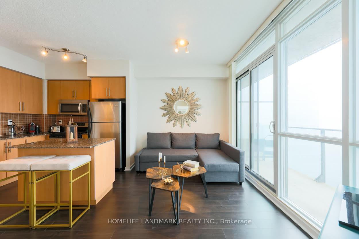 Photo 13 of Unit 4003, 55 bremner Boulevard, Toronto, Waterfront Communities — HOMEH