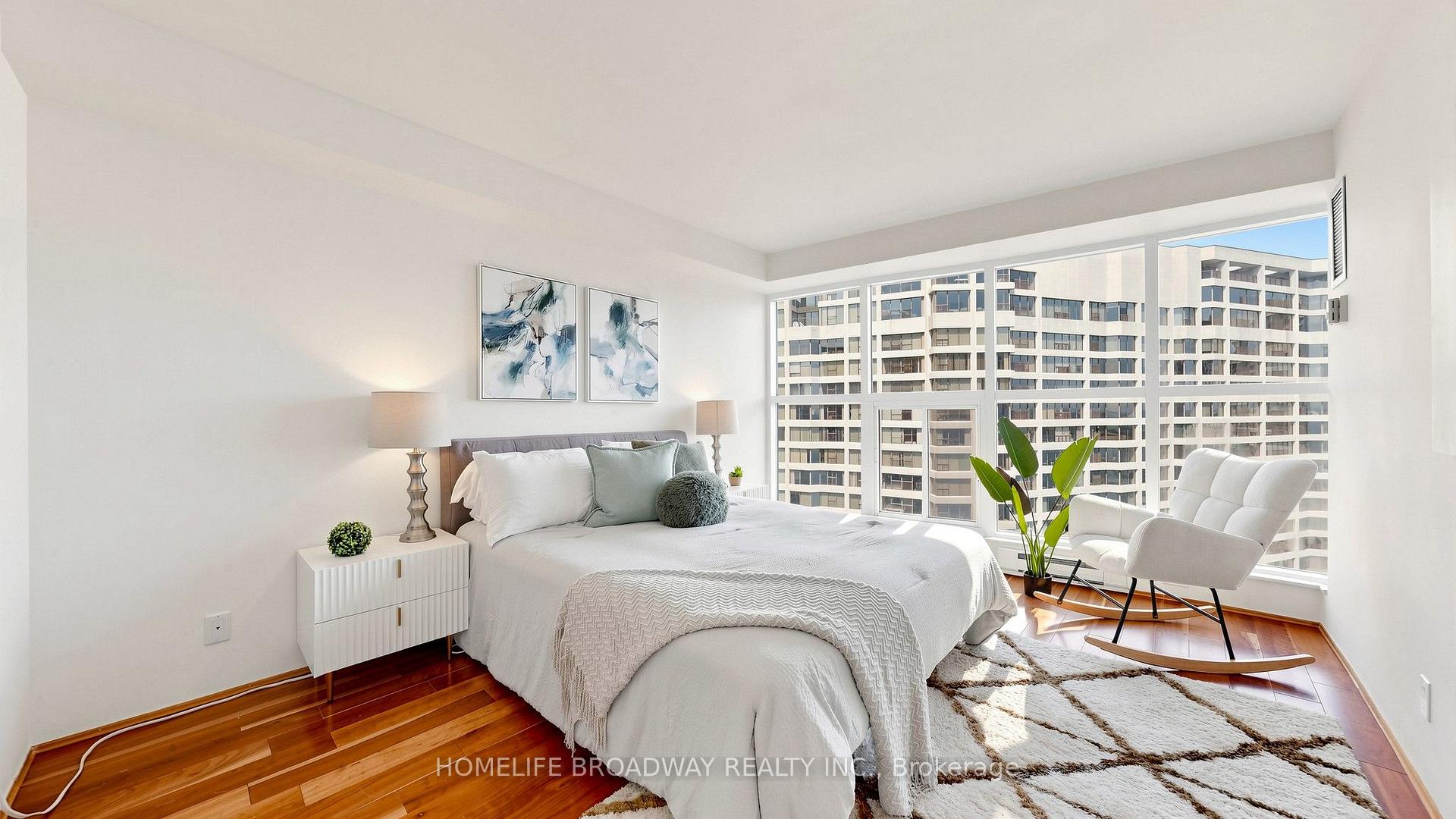 Photo 16 of Unit 3507, 77 Harbour Square, Toronto, Waterfront Communities — HOMEH