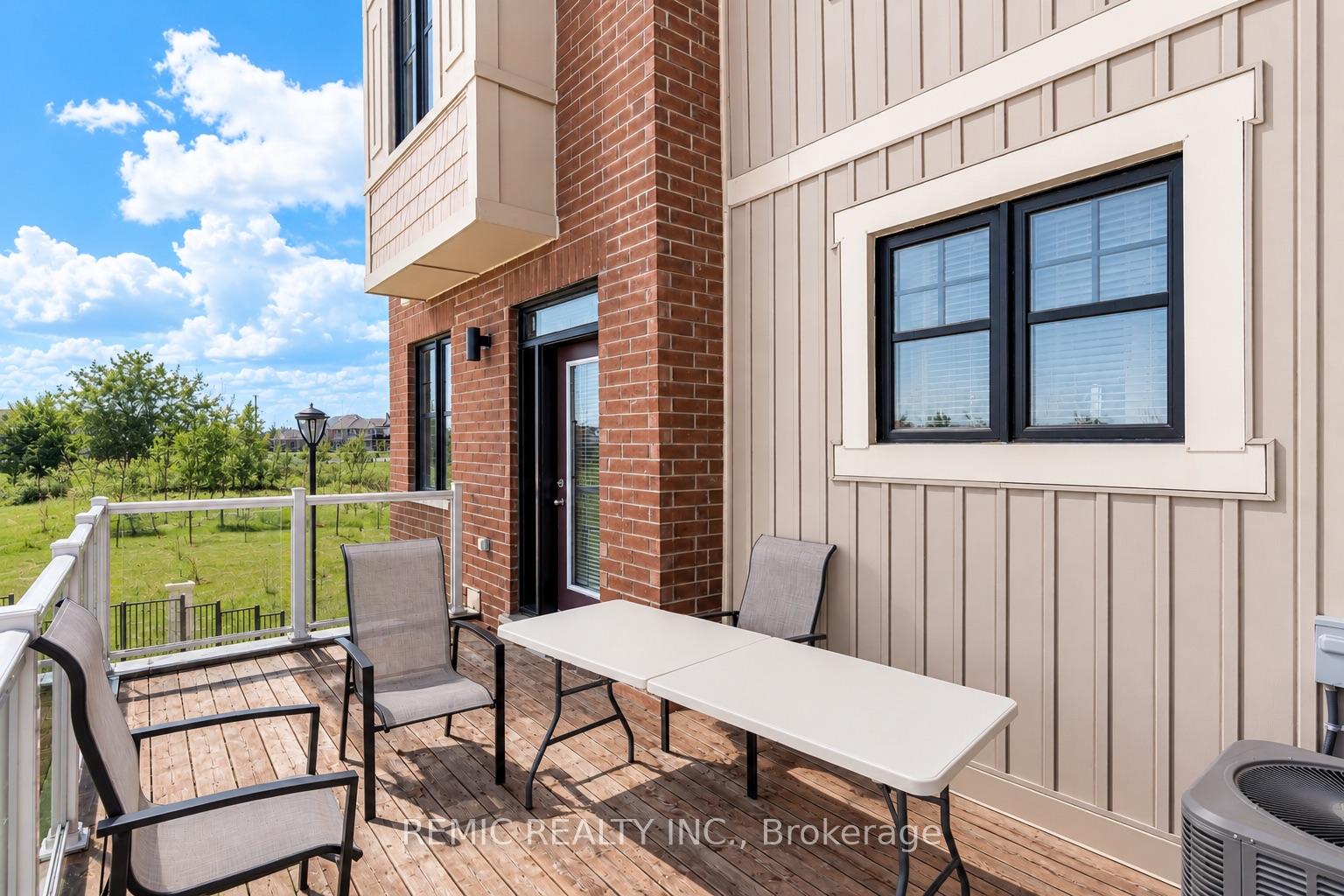 Photo 31 of 1423 Green Road, Clarington, Bowmanville — HOMEH
