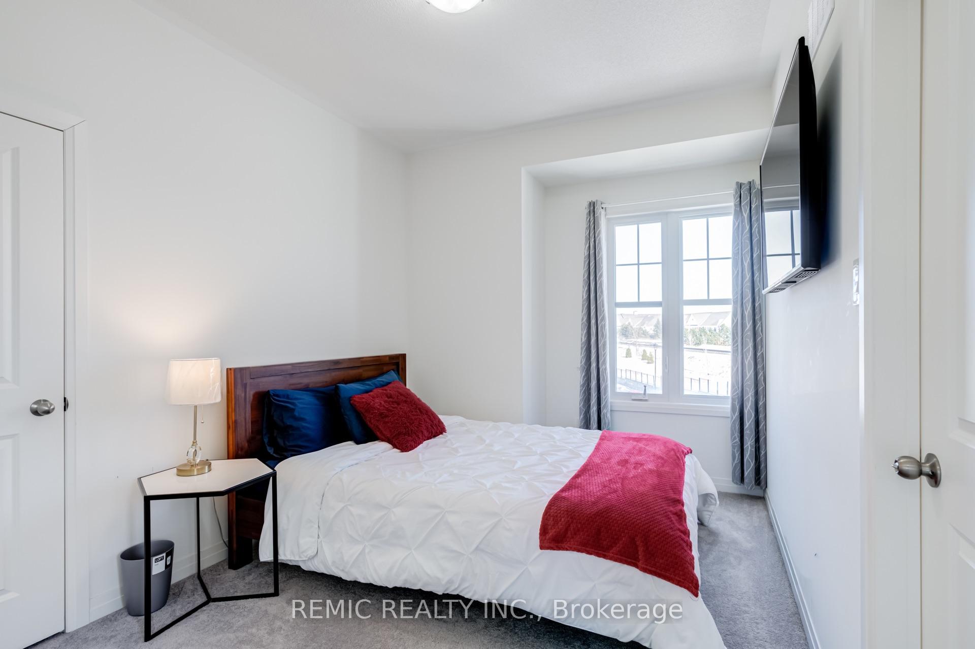 Photo 42 of 1423 Green Road, Clarington, Bowmanville — HOMEH