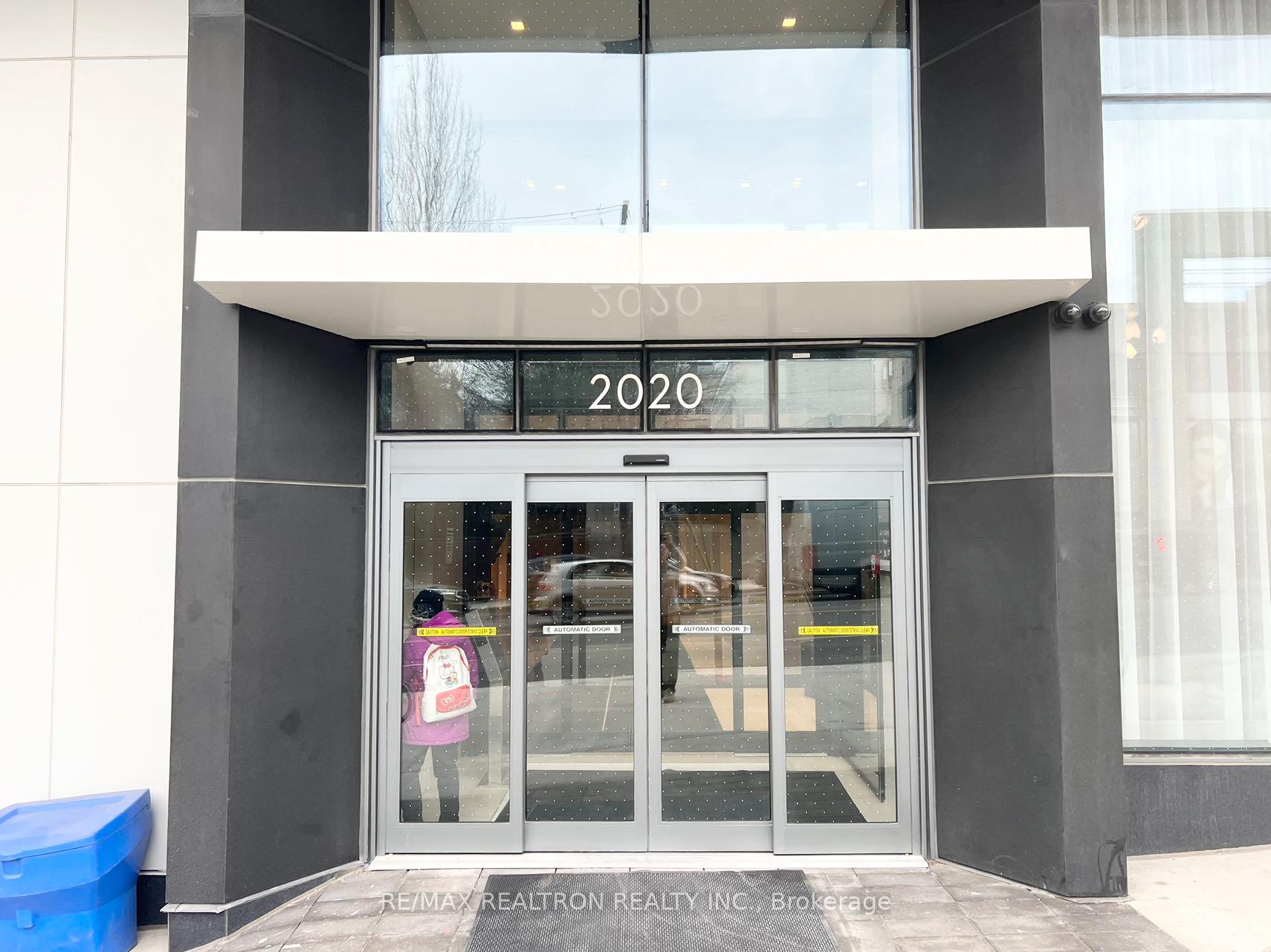Photo 2 of Unit 207, 2020 Bathurst Street, Toronto, Humewood-Cedarvale — HOMEH